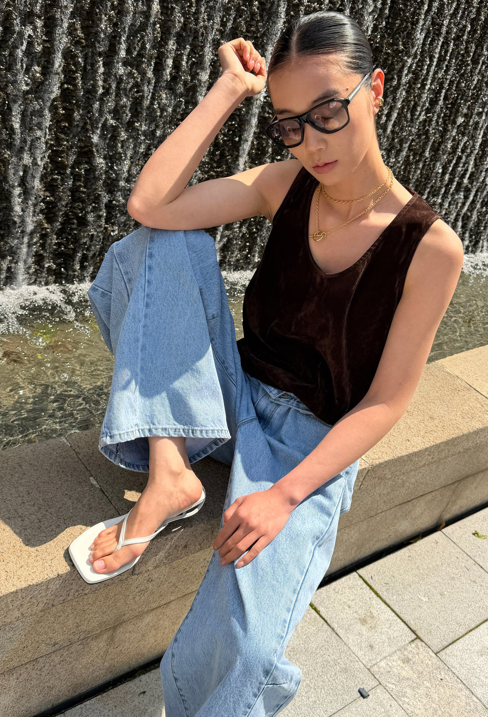 Velour Sleeveless Top Brown