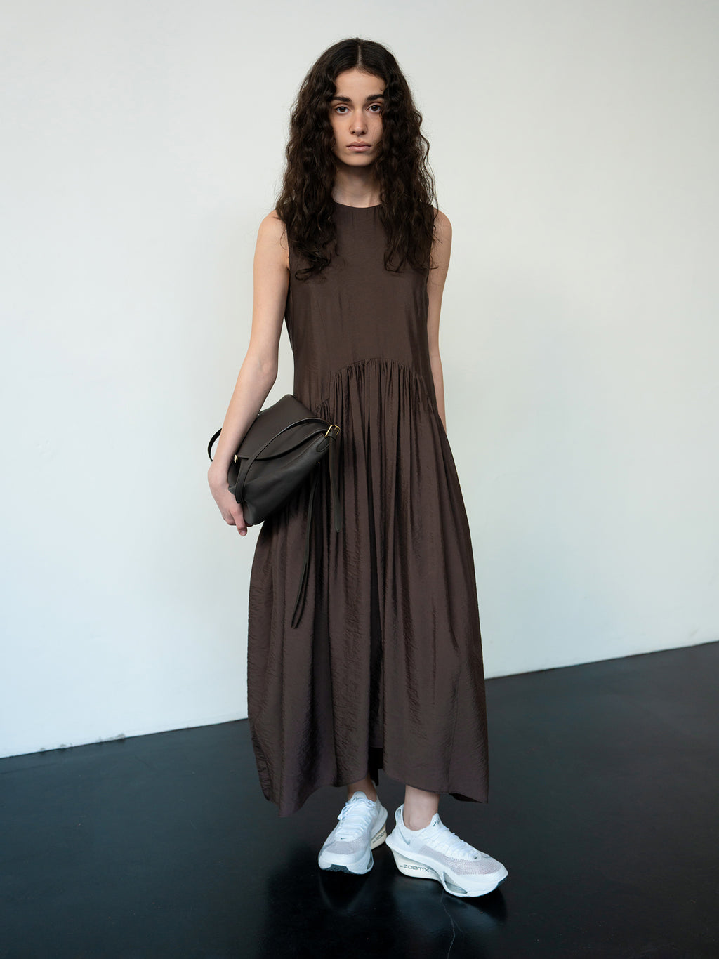 Flowy Shirring One-Piece Dress Brown