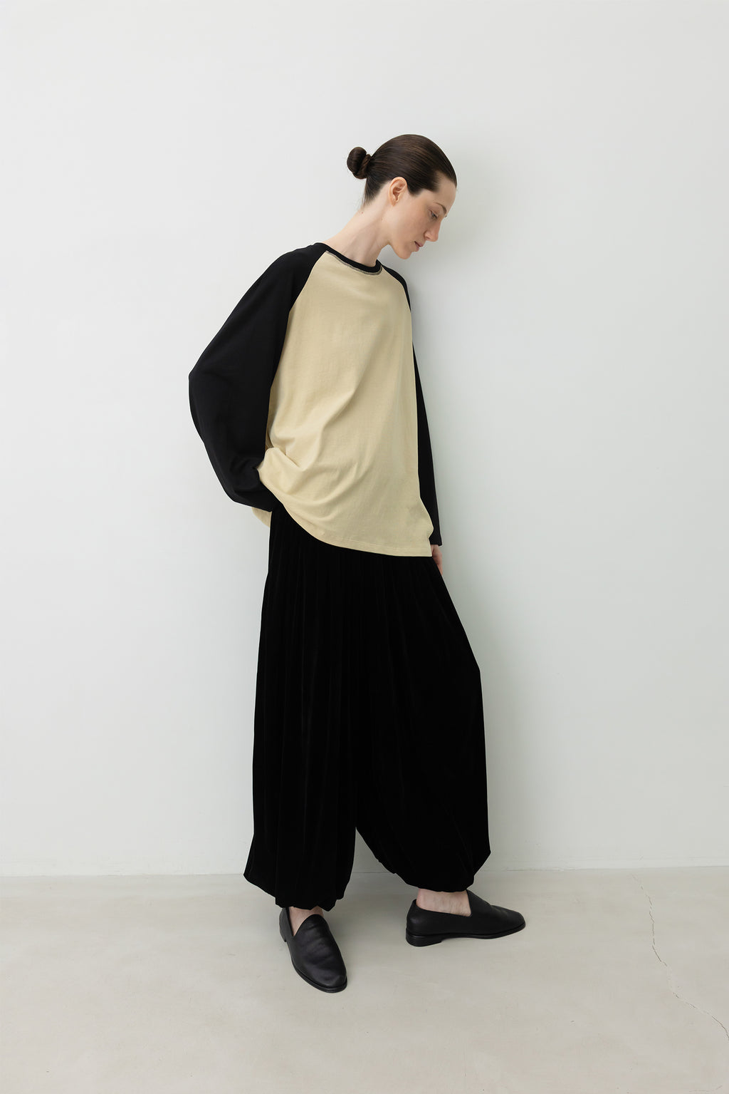 Velvet Parachute Pants Black
