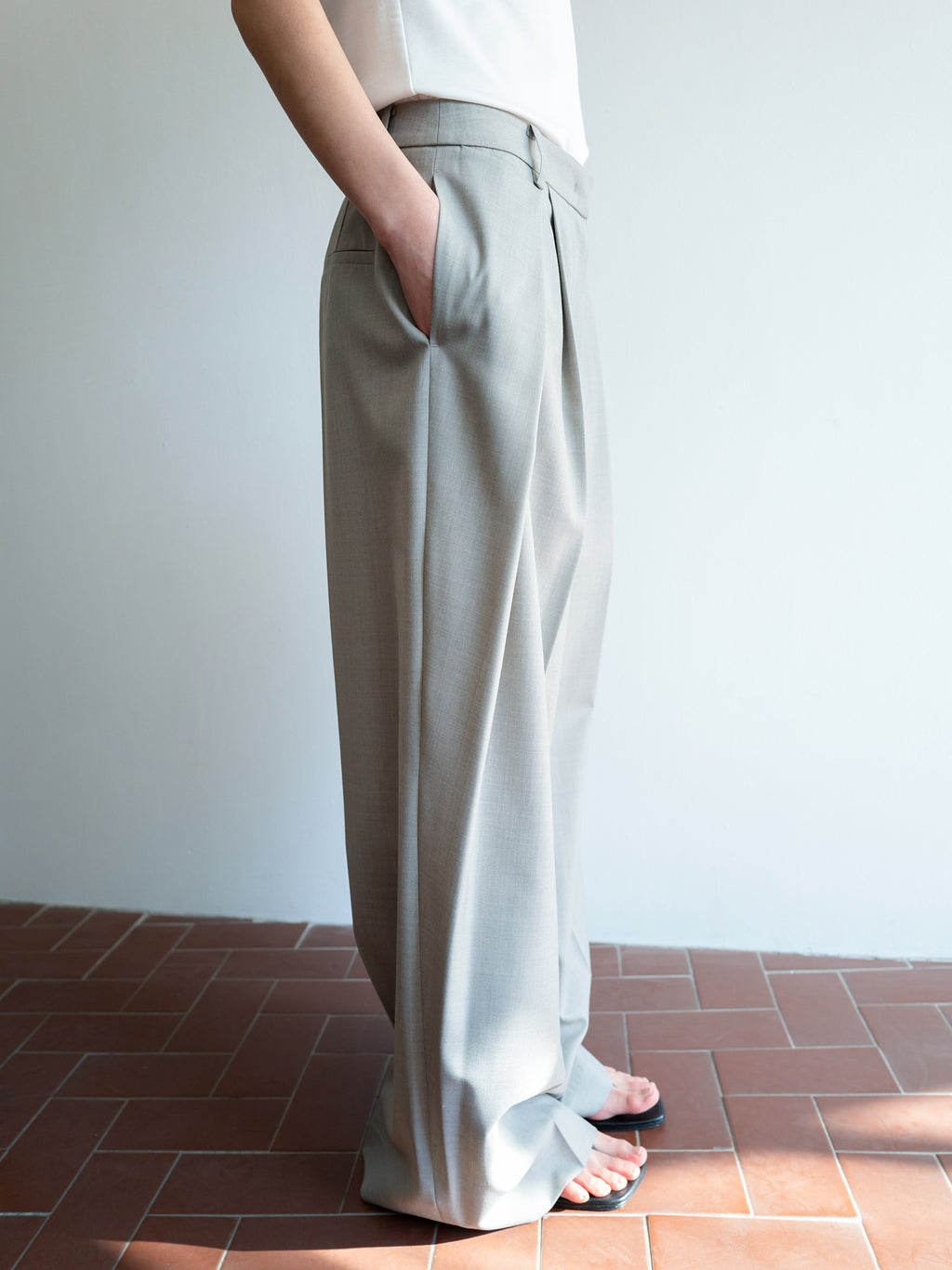Clear Wool Trousers Gray