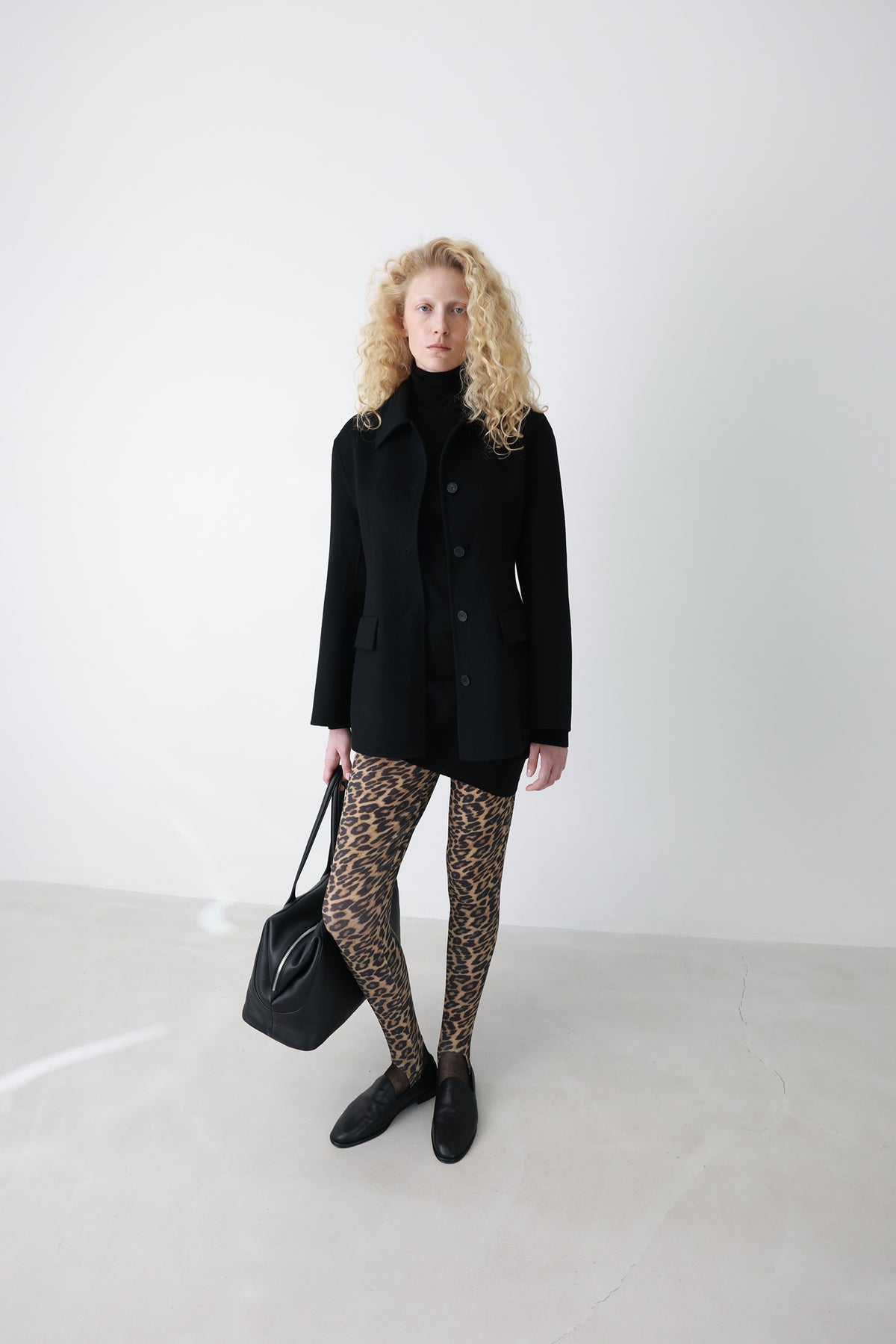 Wool Blend Turtleneck Knit Black