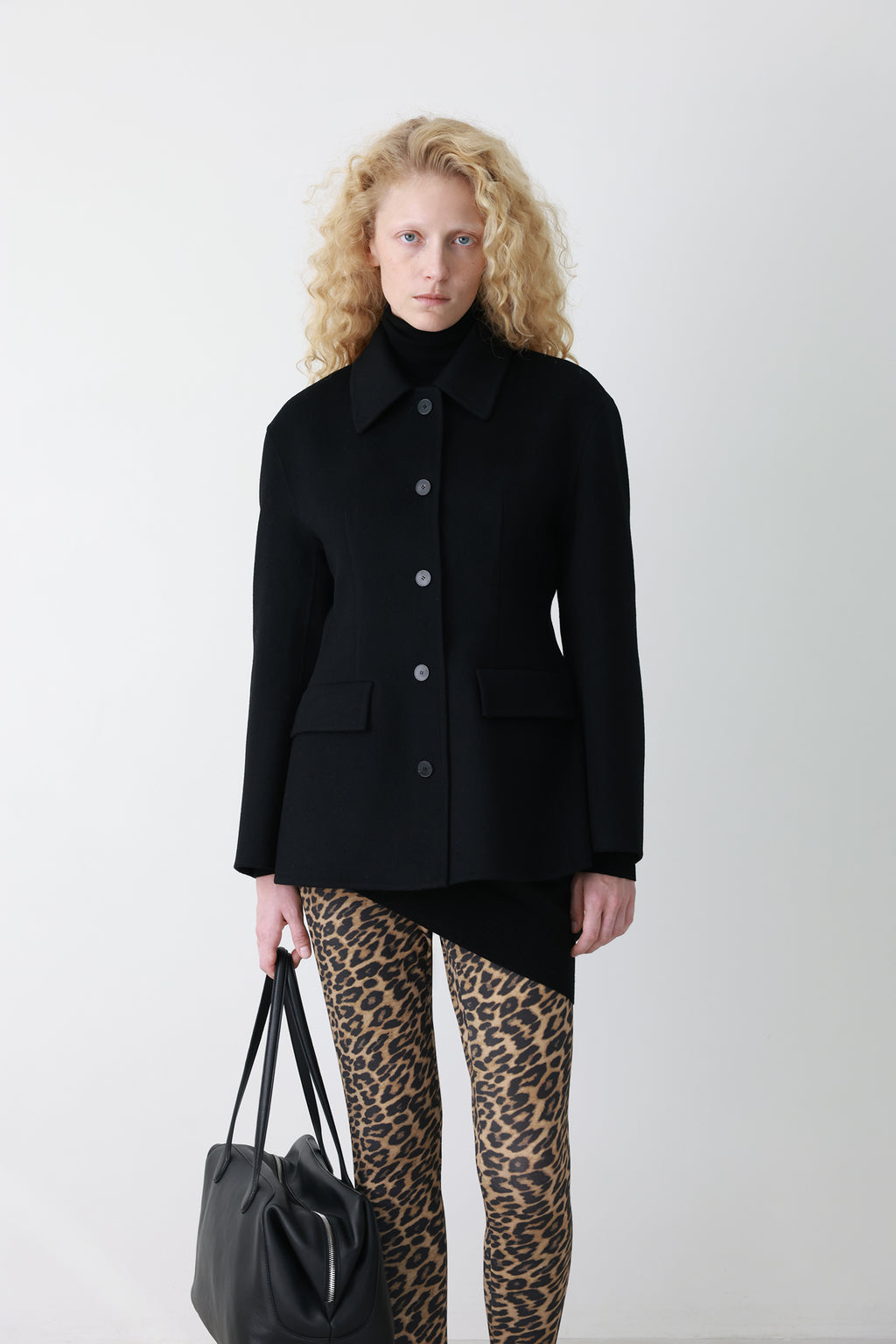 Slender Handmade Coat Black