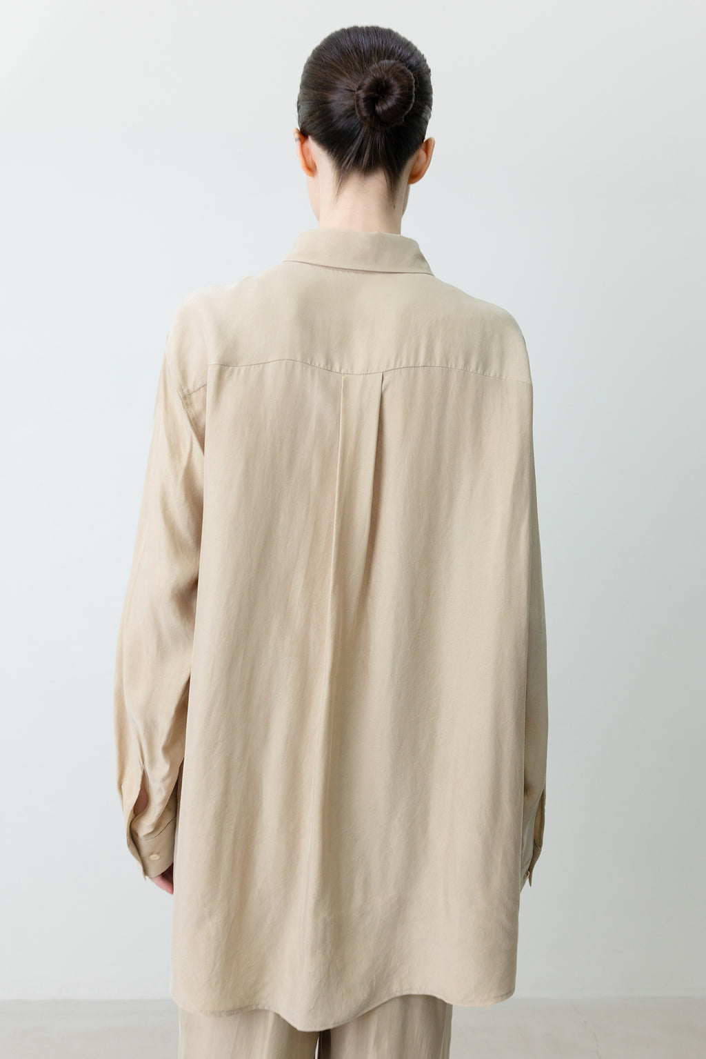 Silky Cupro Shirt Beige