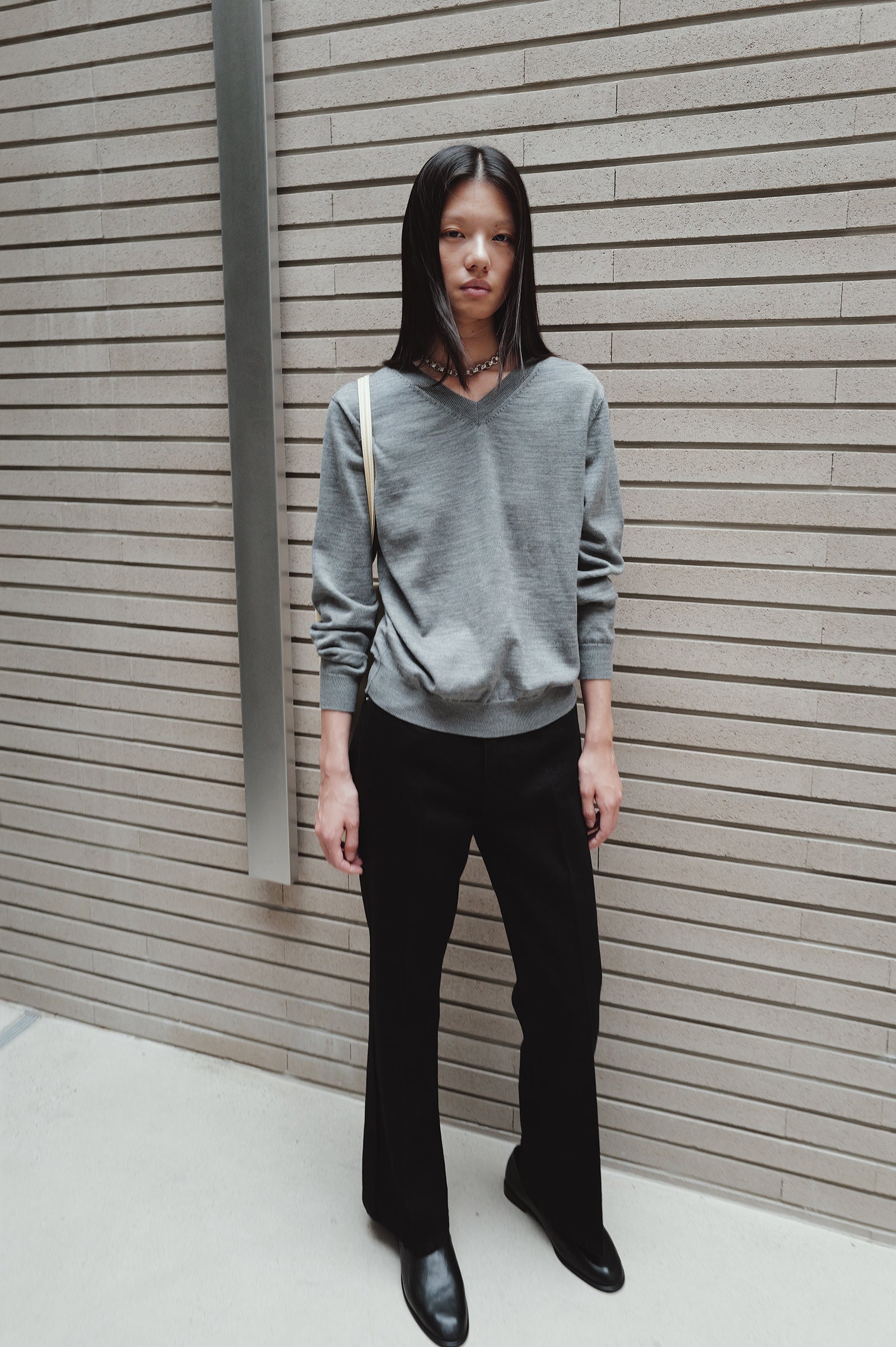 Washable 100% Wool V-neck Pullover Melange Gray