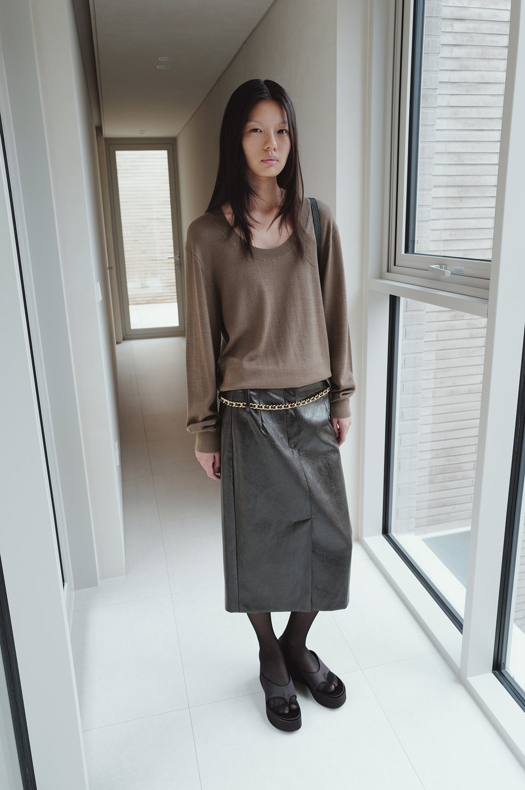 Washable 100% Wool U-Neck Pullover Taupe