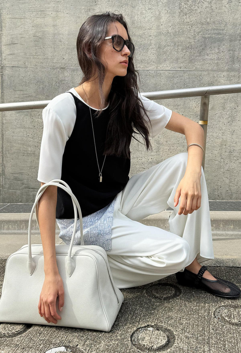 Curvy Bag Large Ivory