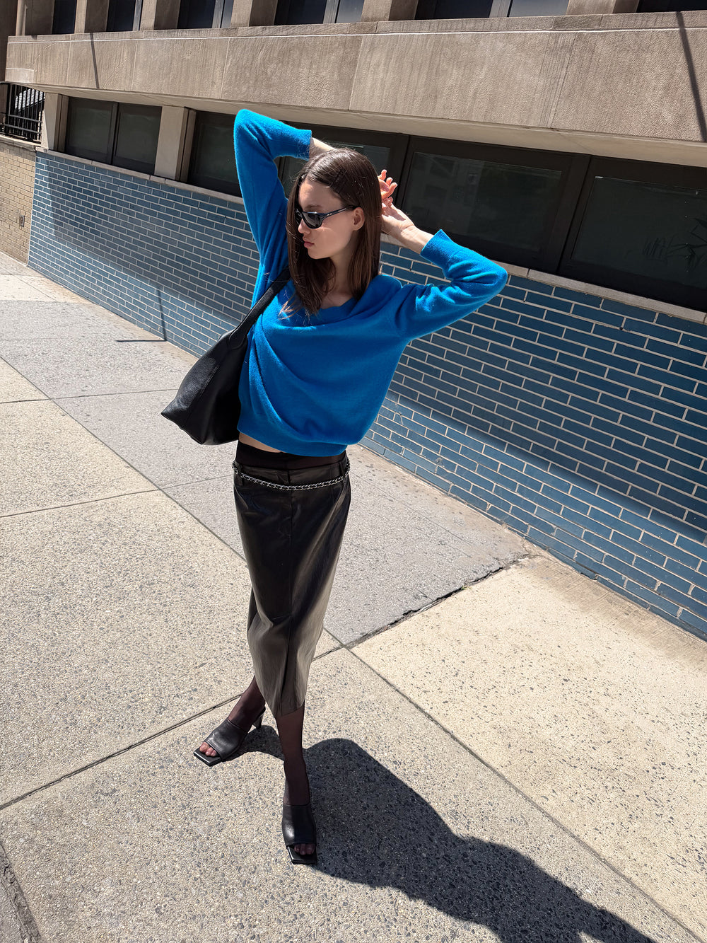 Cashmere 100% V-neck Knit Cobalt