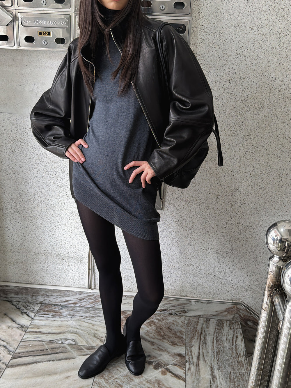 Real Lamb Minimal Jumper Black