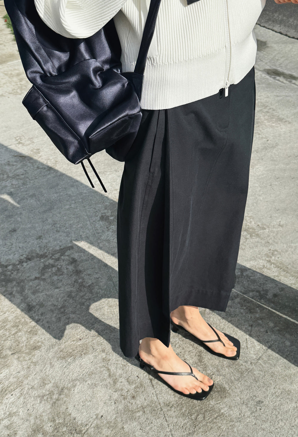 Cotton Tuck Skirt Navy