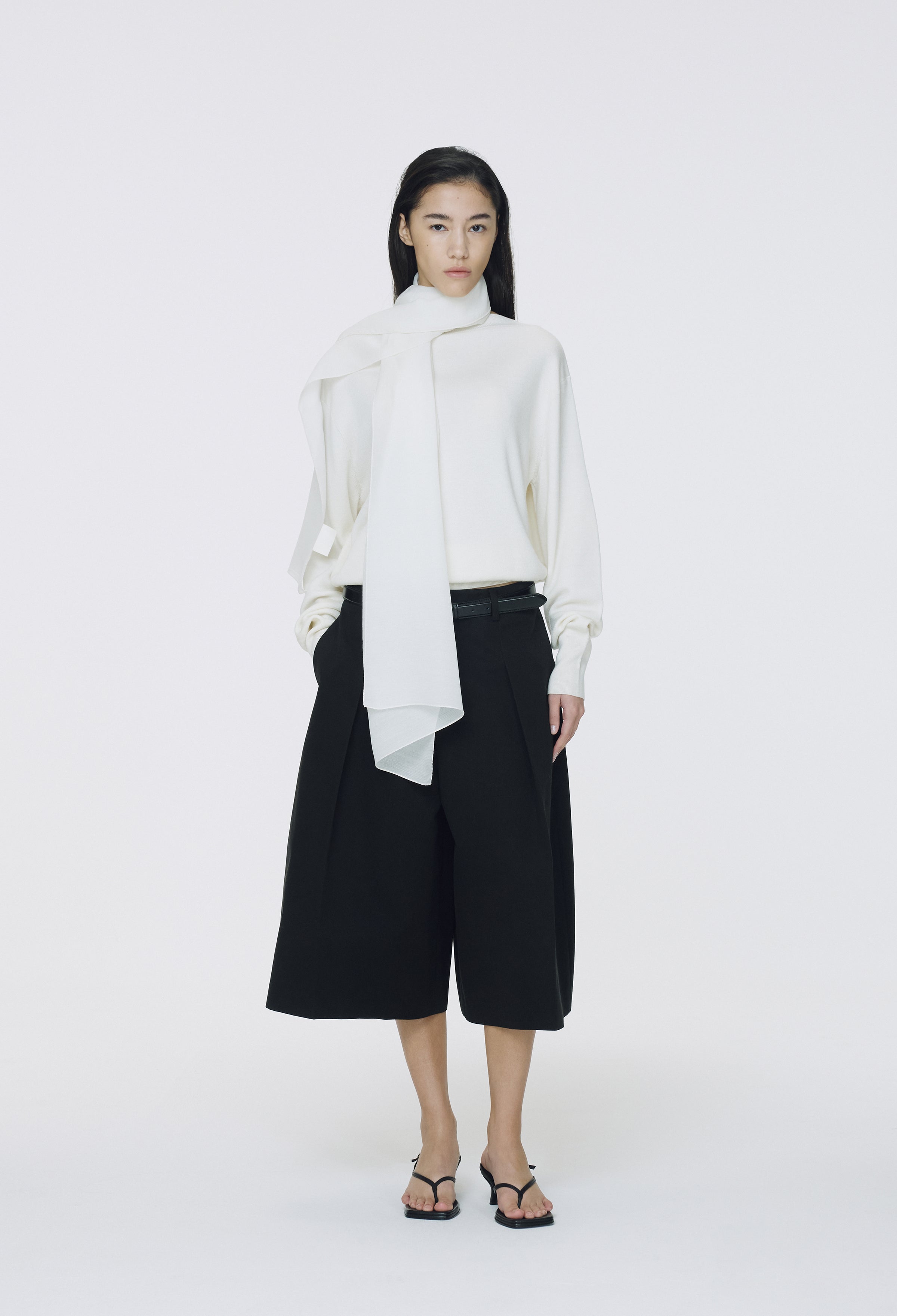 Wool silk scarf ivory