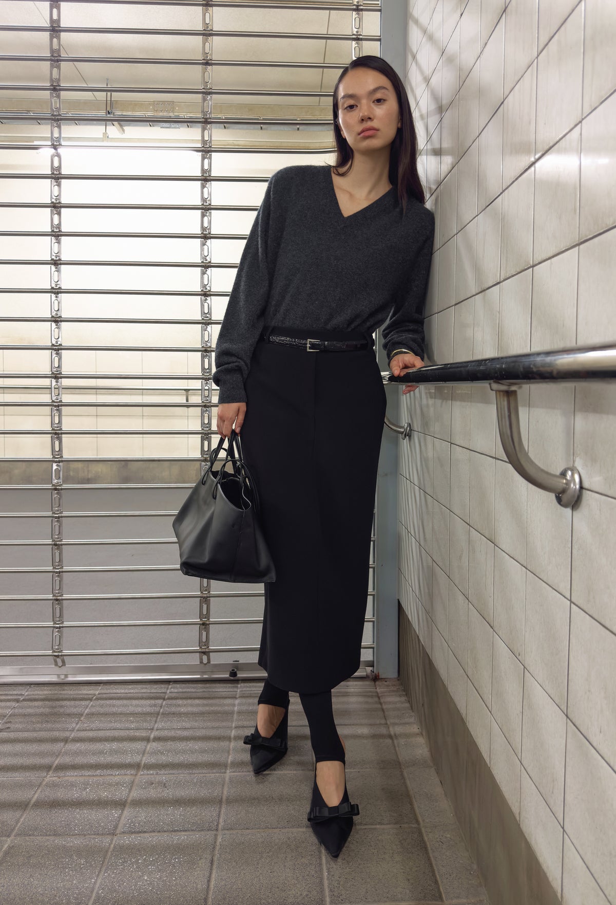 High-density Slim-Fit Maxi Skirt Black