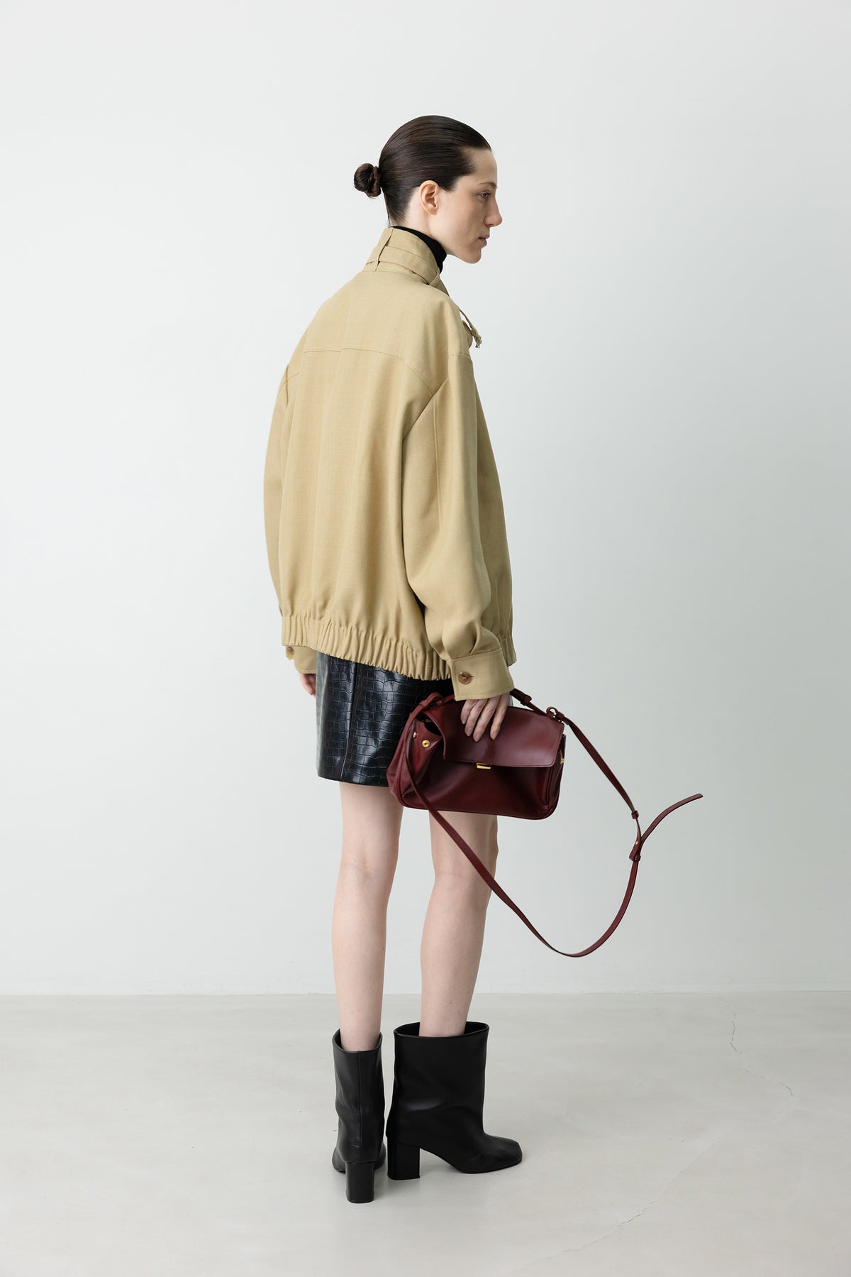 High-Neck Blouson Jumper Beige