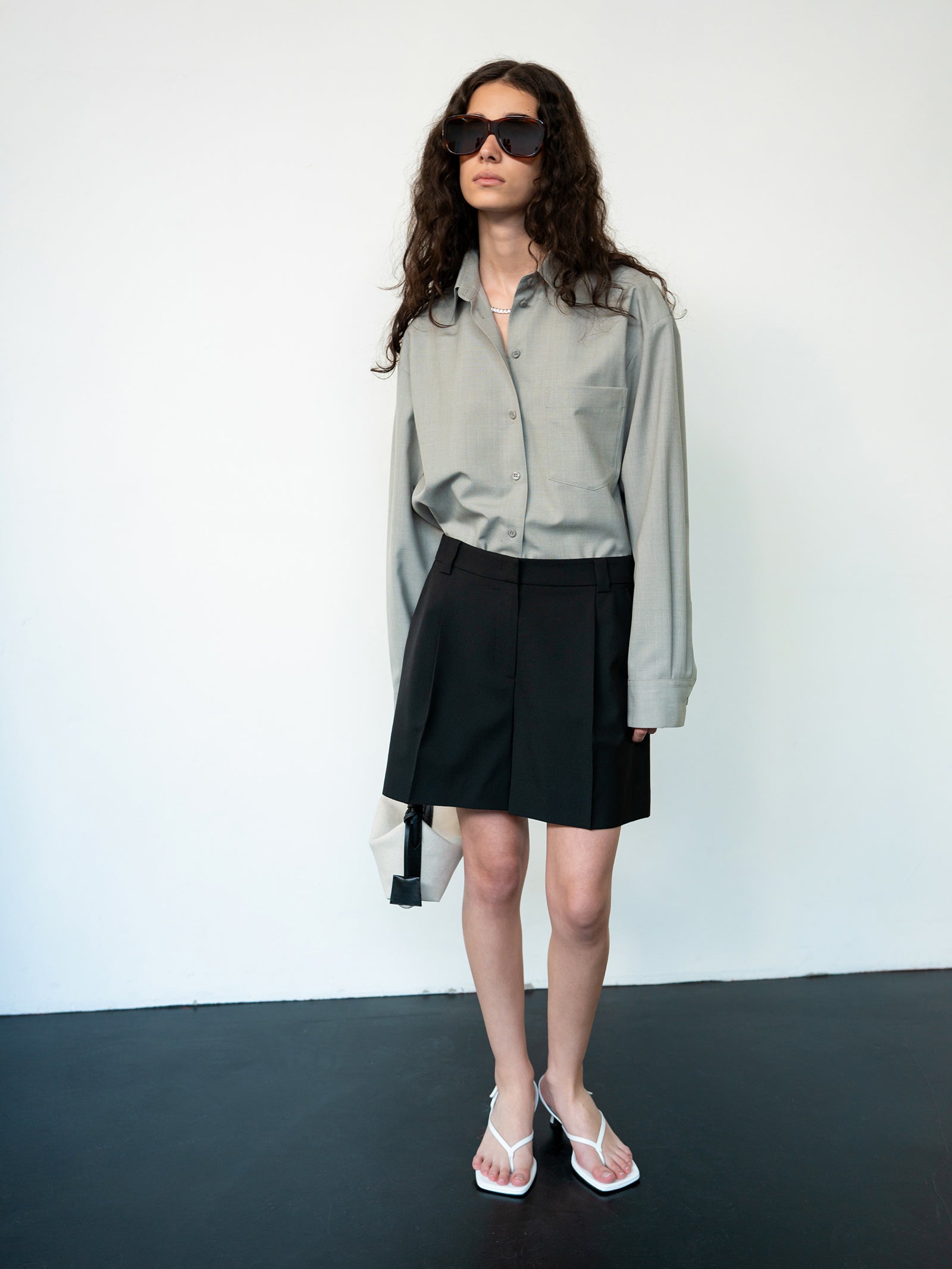 Clear Wool Shorts Black