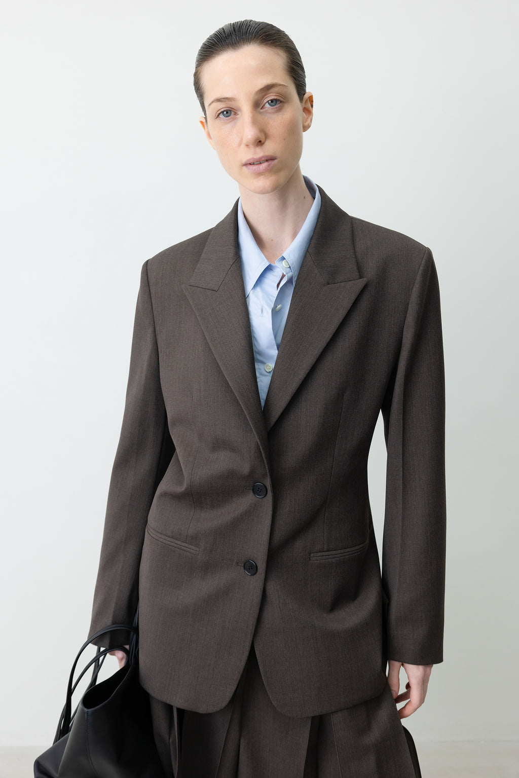 Tailored single jacket