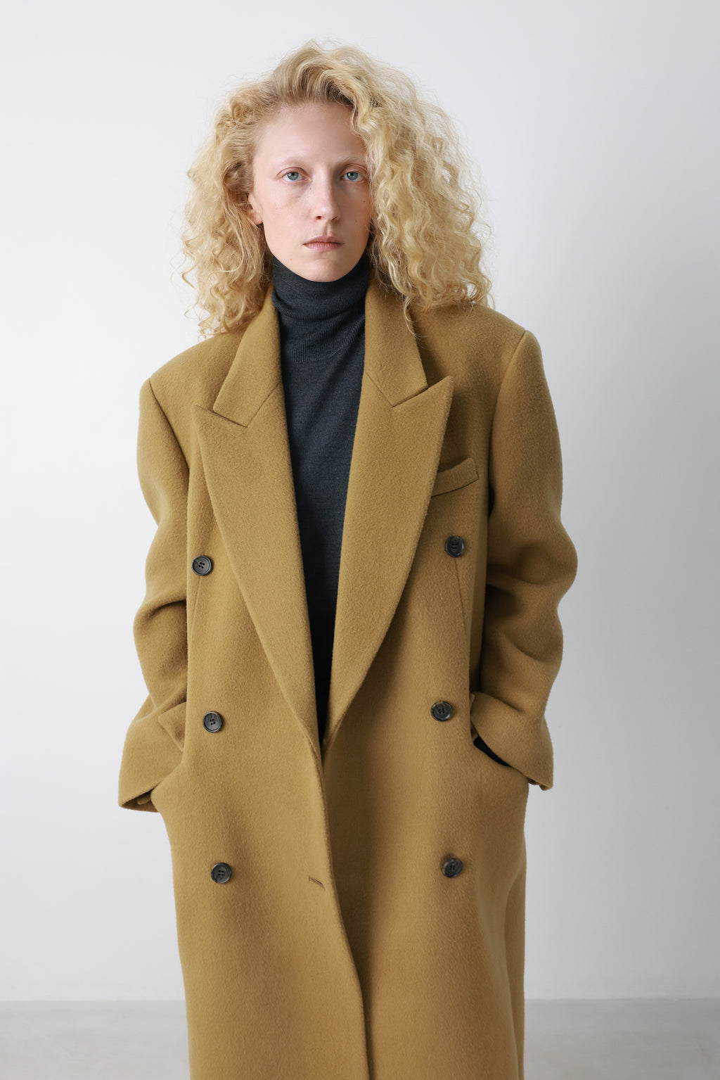 Double Tailored Long Coat Camel