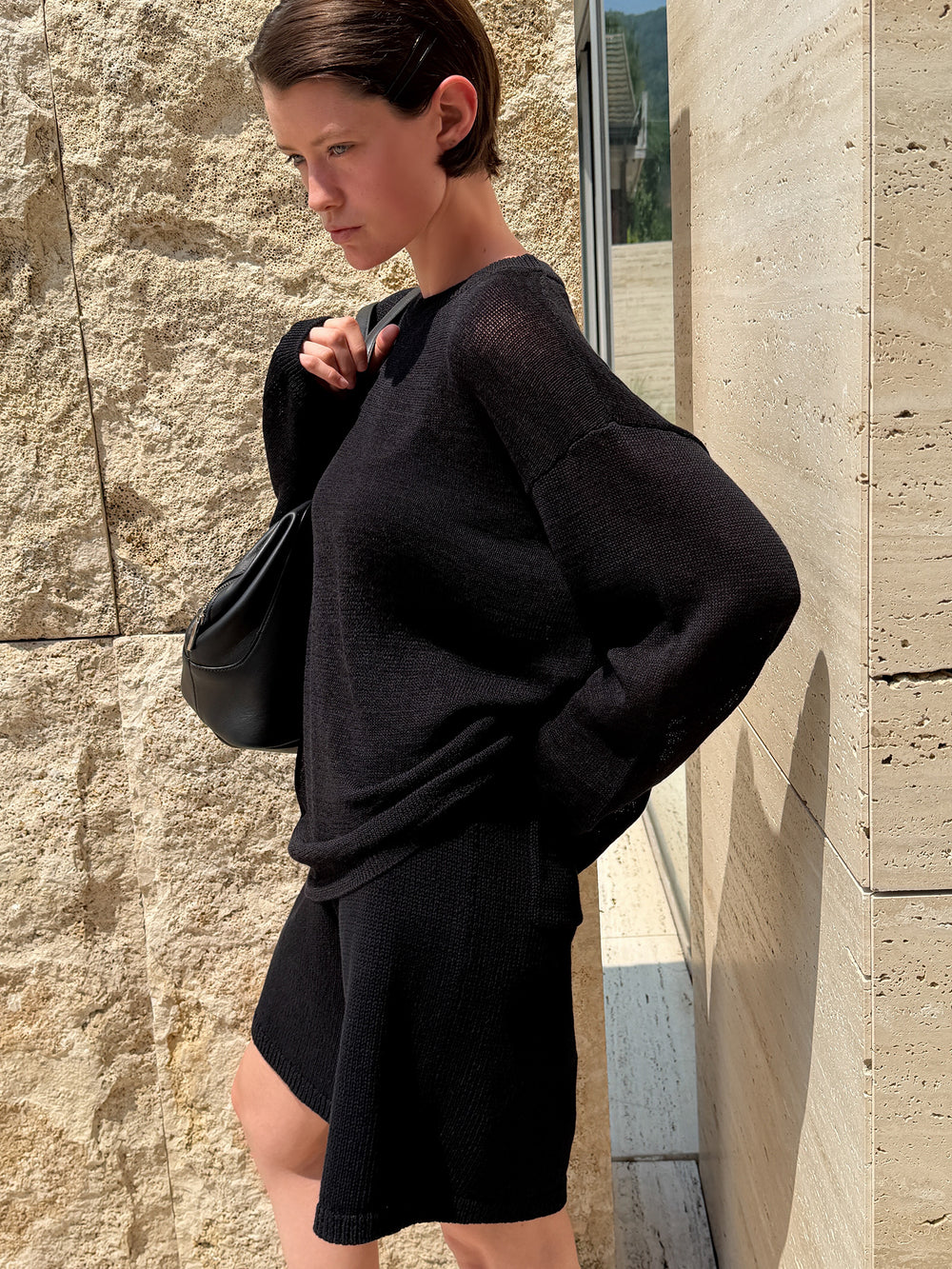 Sheer Round Pullover Black