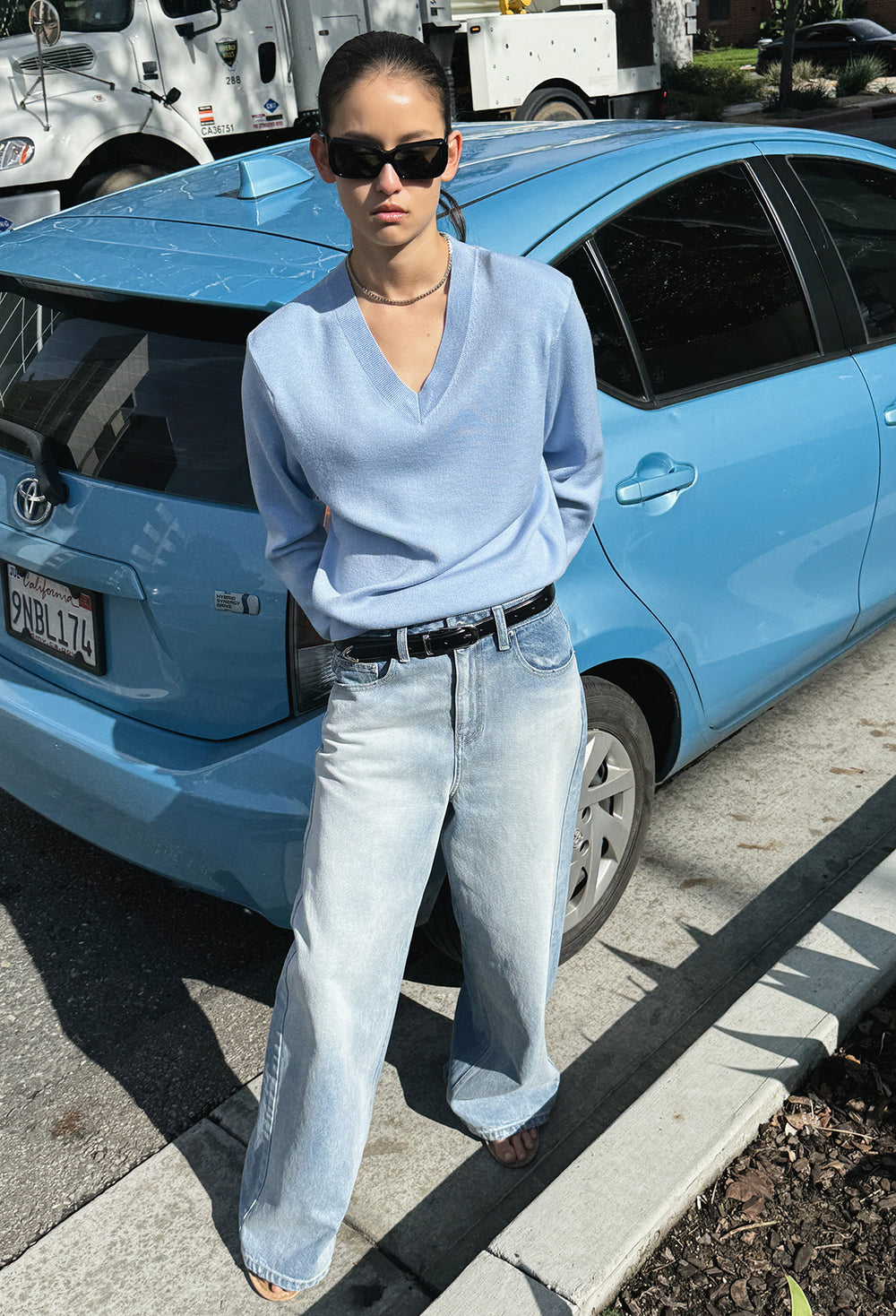 Spring Wool V-Neck Pullover Light Blue