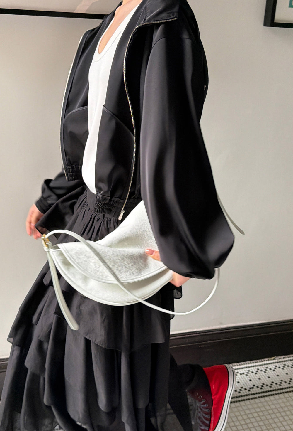 Crescent Bag Medium Togobeeige