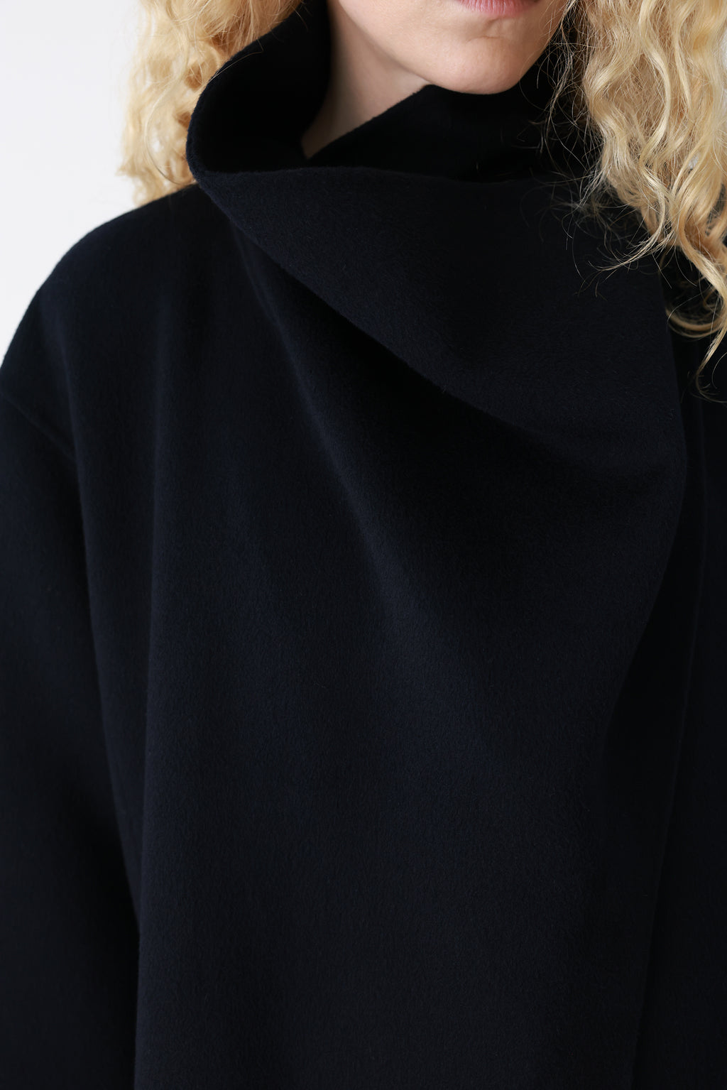 Superior Cashmere Coat Dark Navy