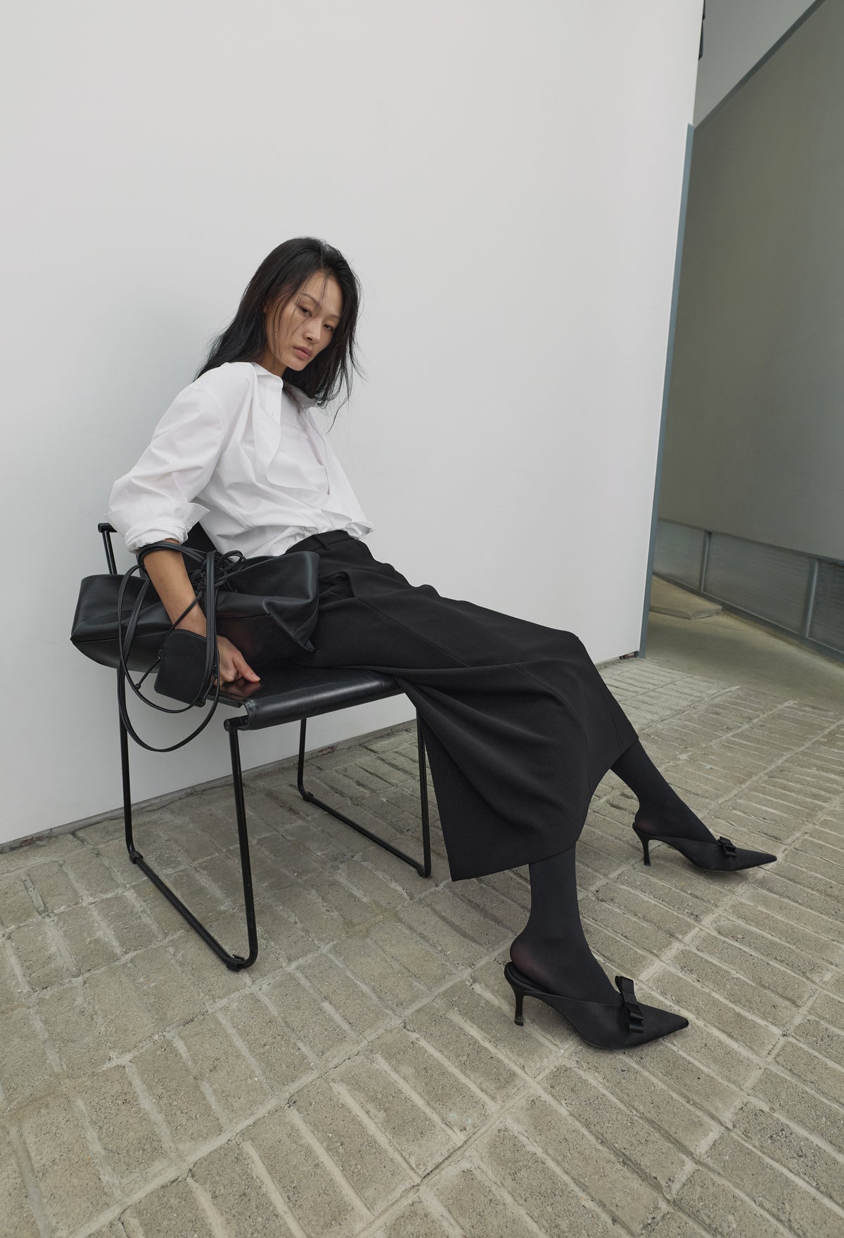 High-density Slim-Fit Maxi Skirt Black