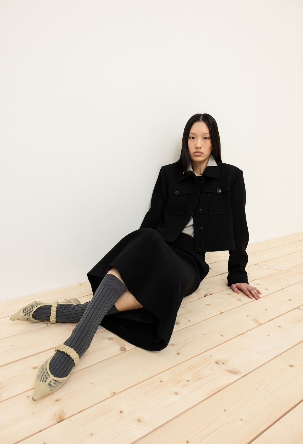 라피네 울 스커트 블랙