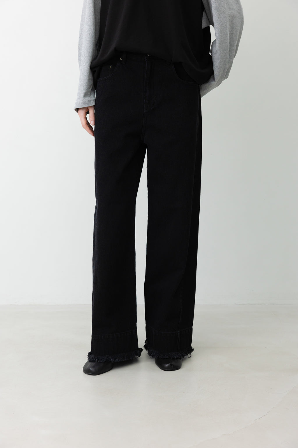 915 Fringe Denim Black