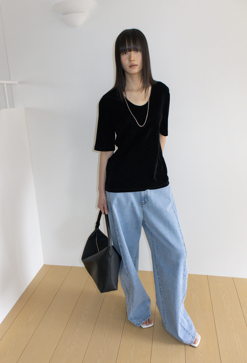 Velour U-neck T-shirt Black
