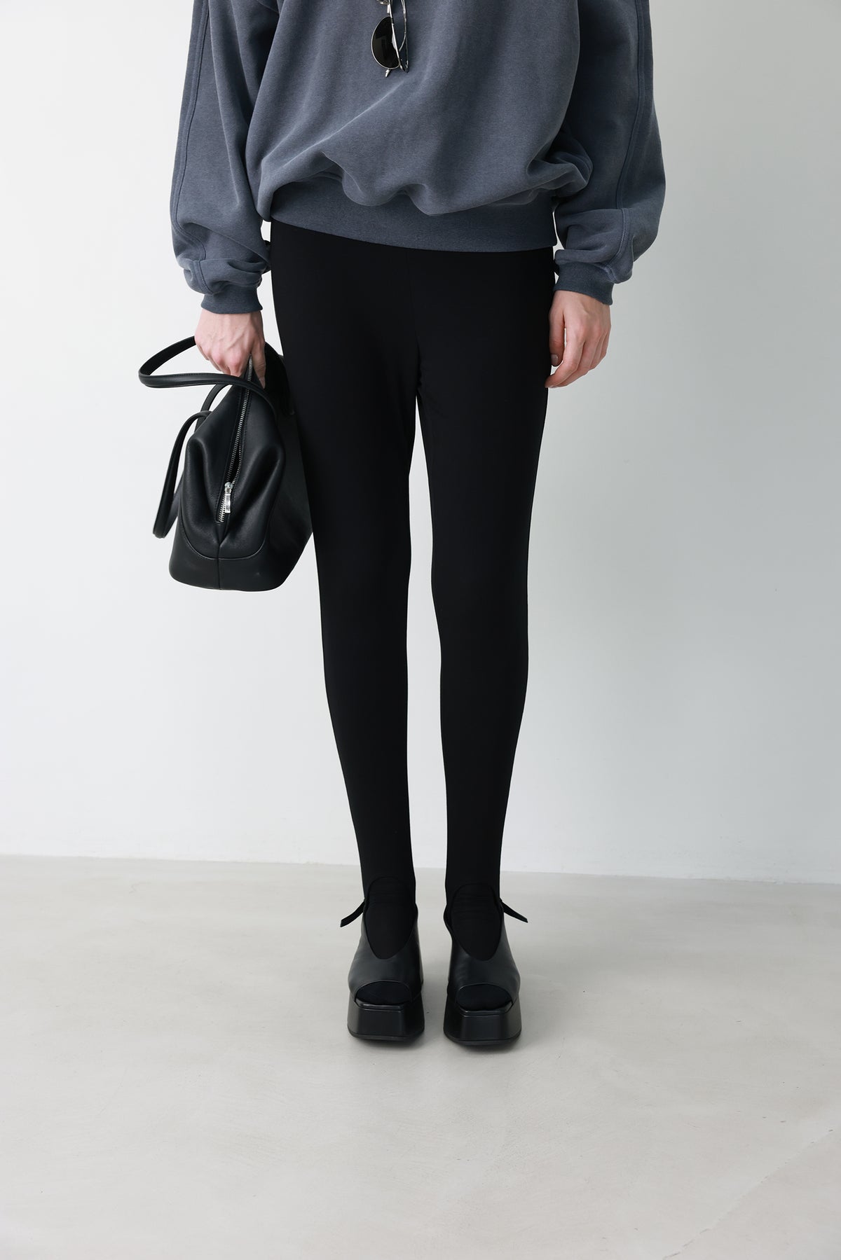 Pigment Sweatshirt