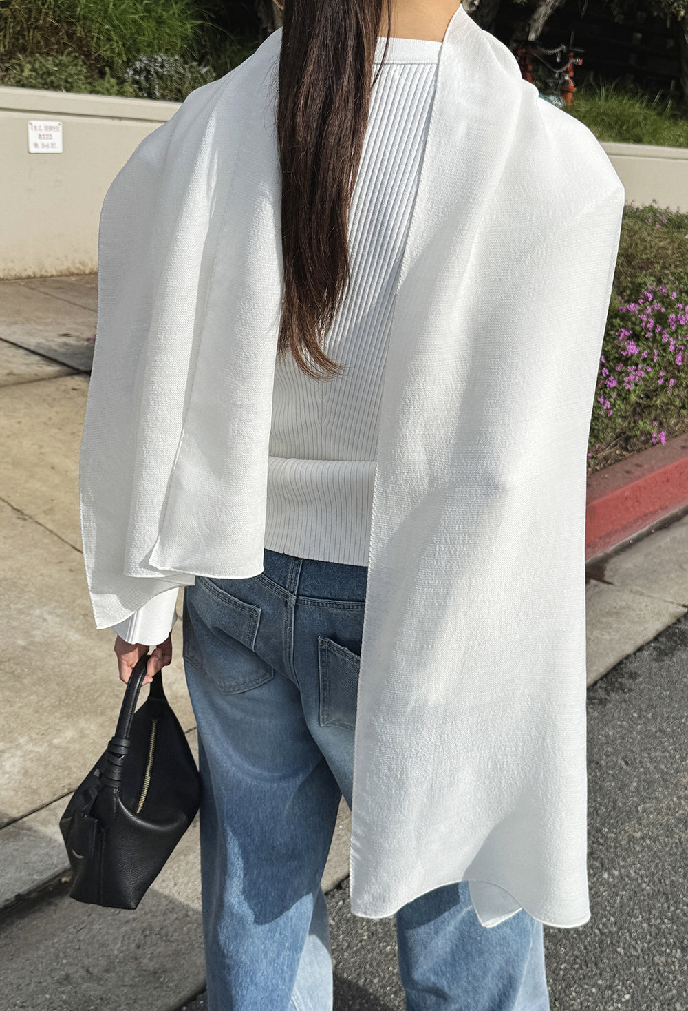 Hourglass V-neck Cardigan Ivory