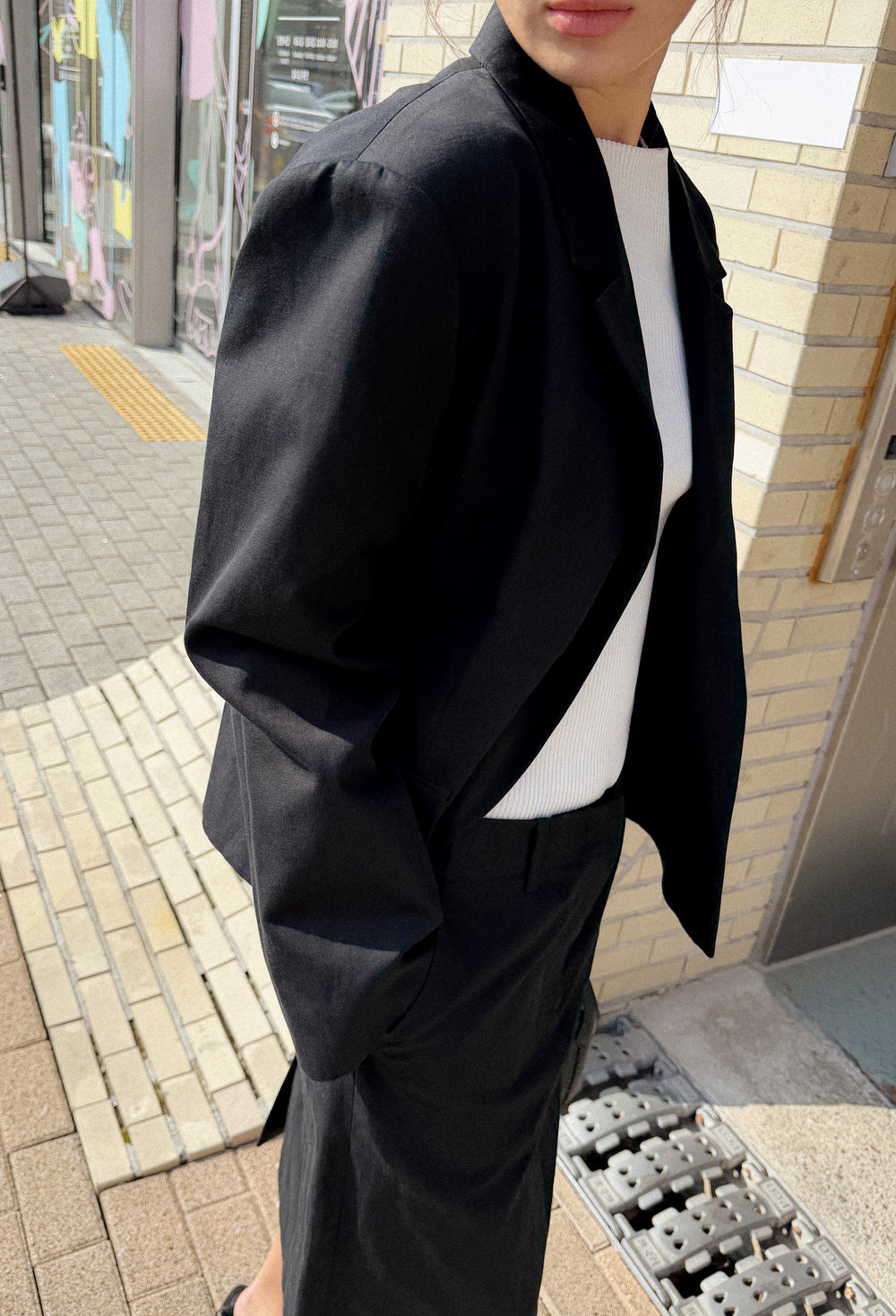 코튼 크롭 자켓 블랙