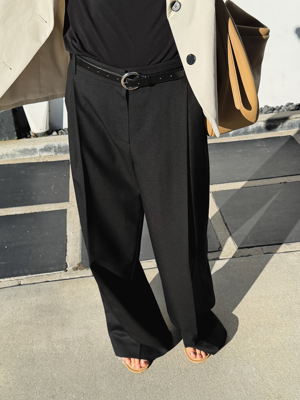 Circle Buckle Belt Black Silver