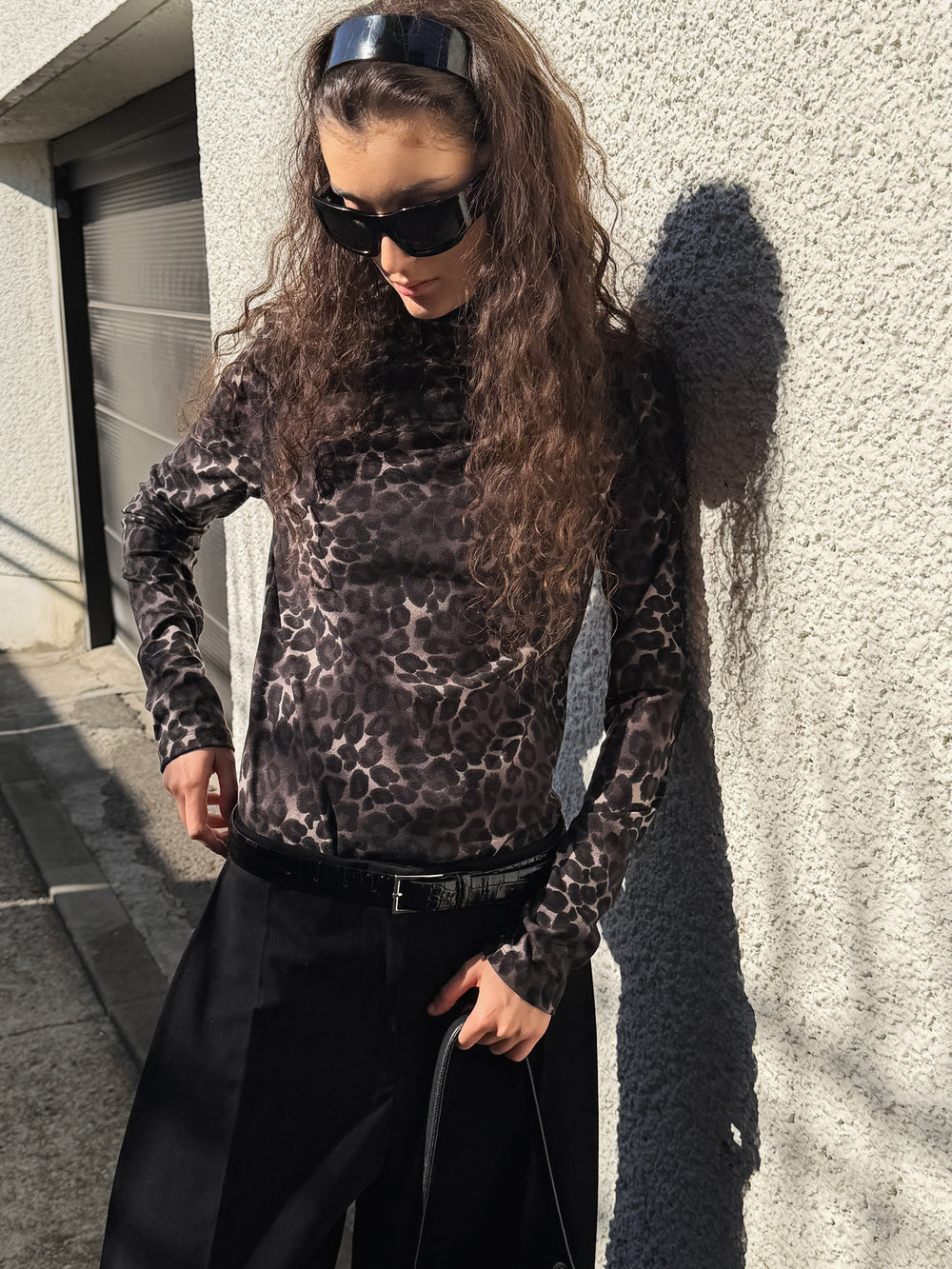Leopard turtleneck T-shirt