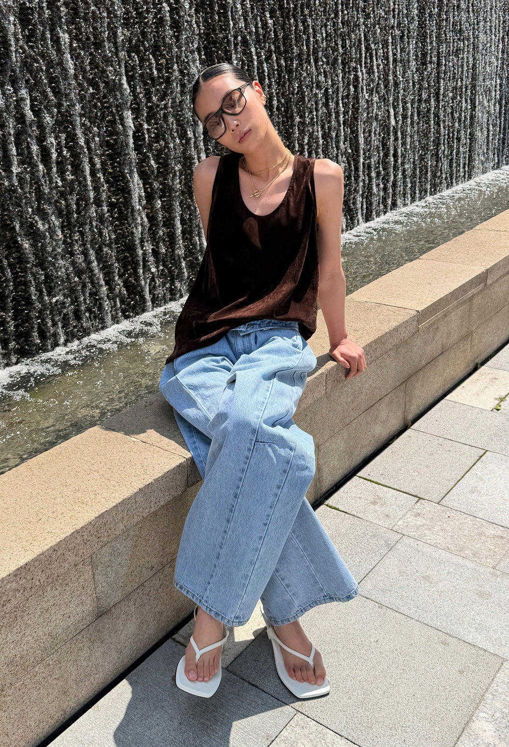 Velour Sleeveless Top Brown