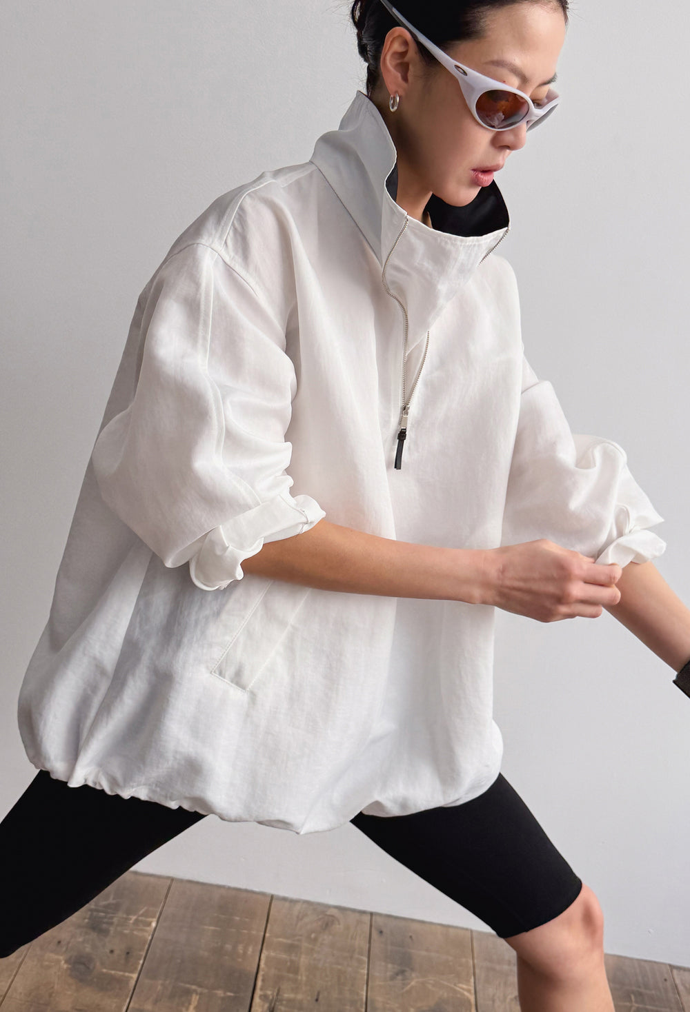 Dual-tone half-zip