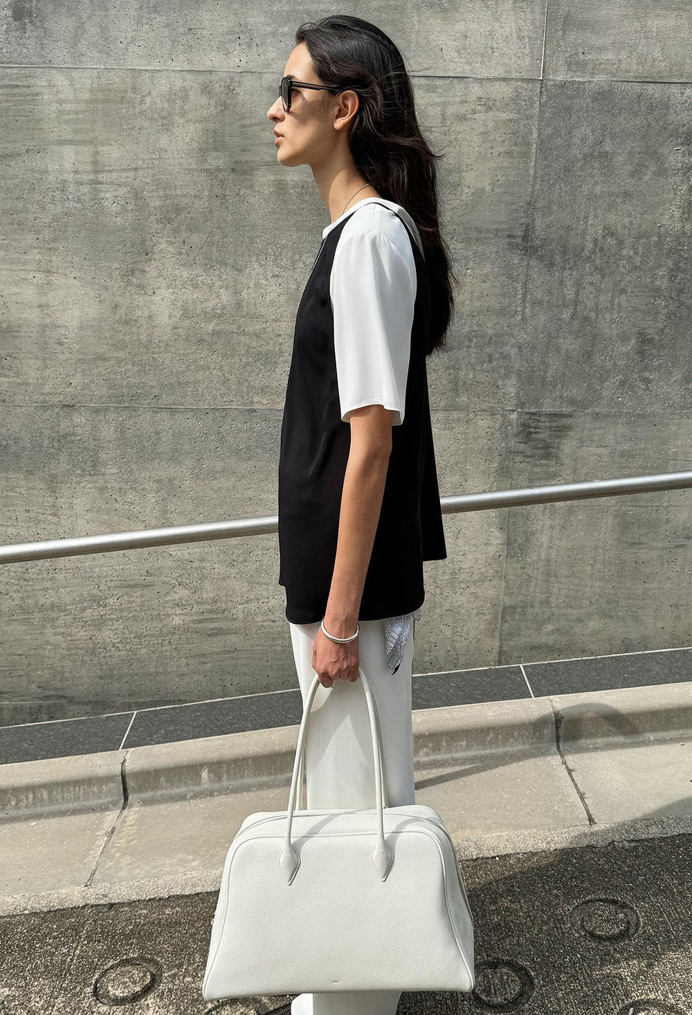 Curvy Bag Large Ivory