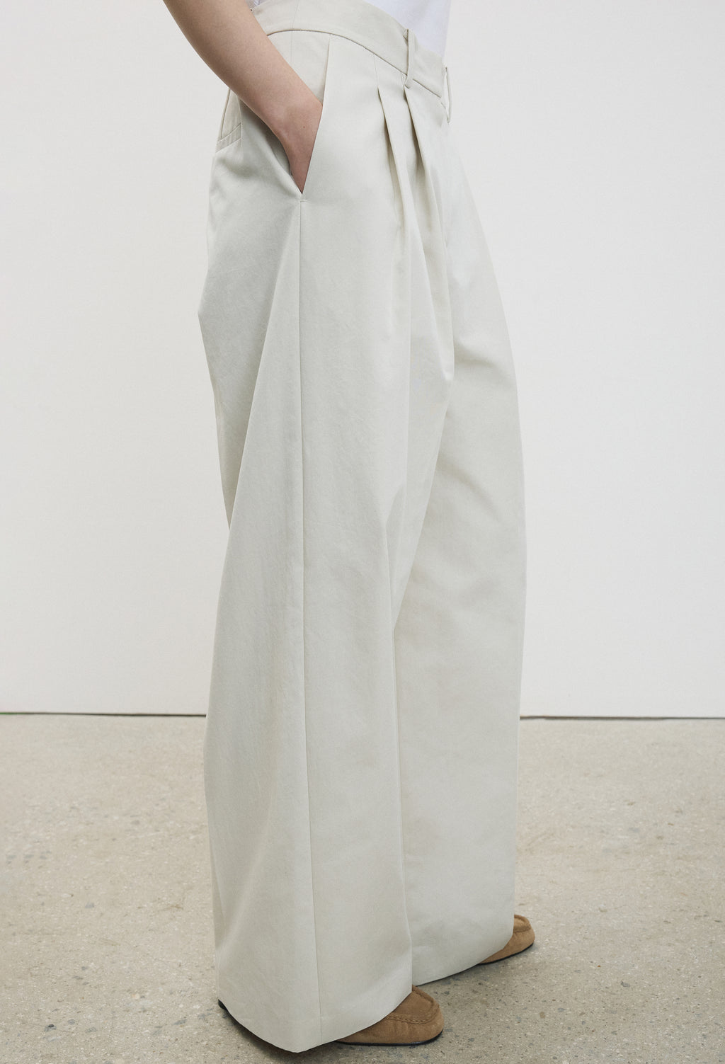 Cotton Wide Trousers Beige
