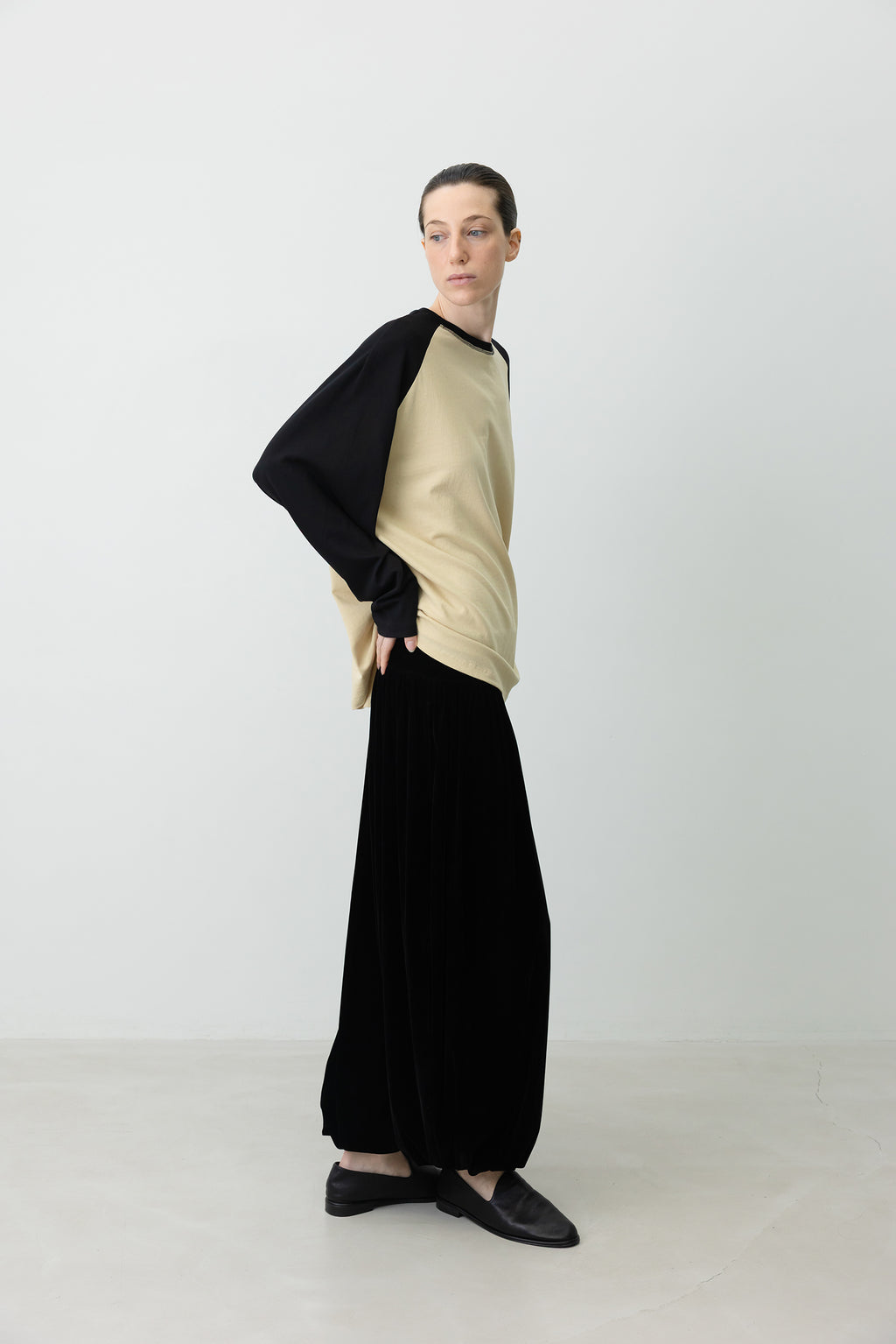 Velvet Parachute Pants Black