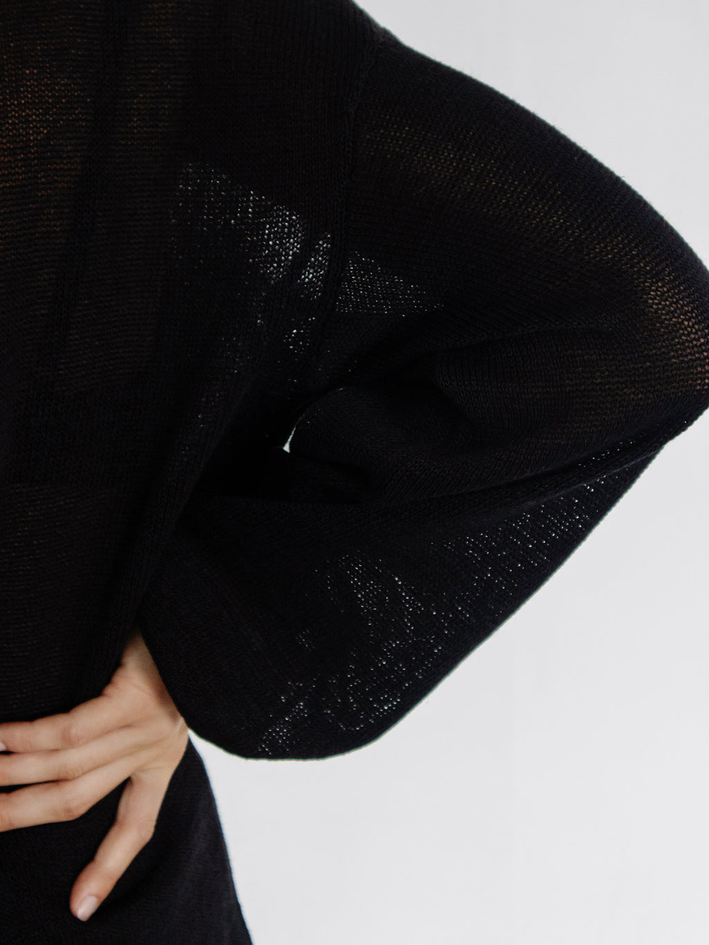 Sheer Round Pullover Black