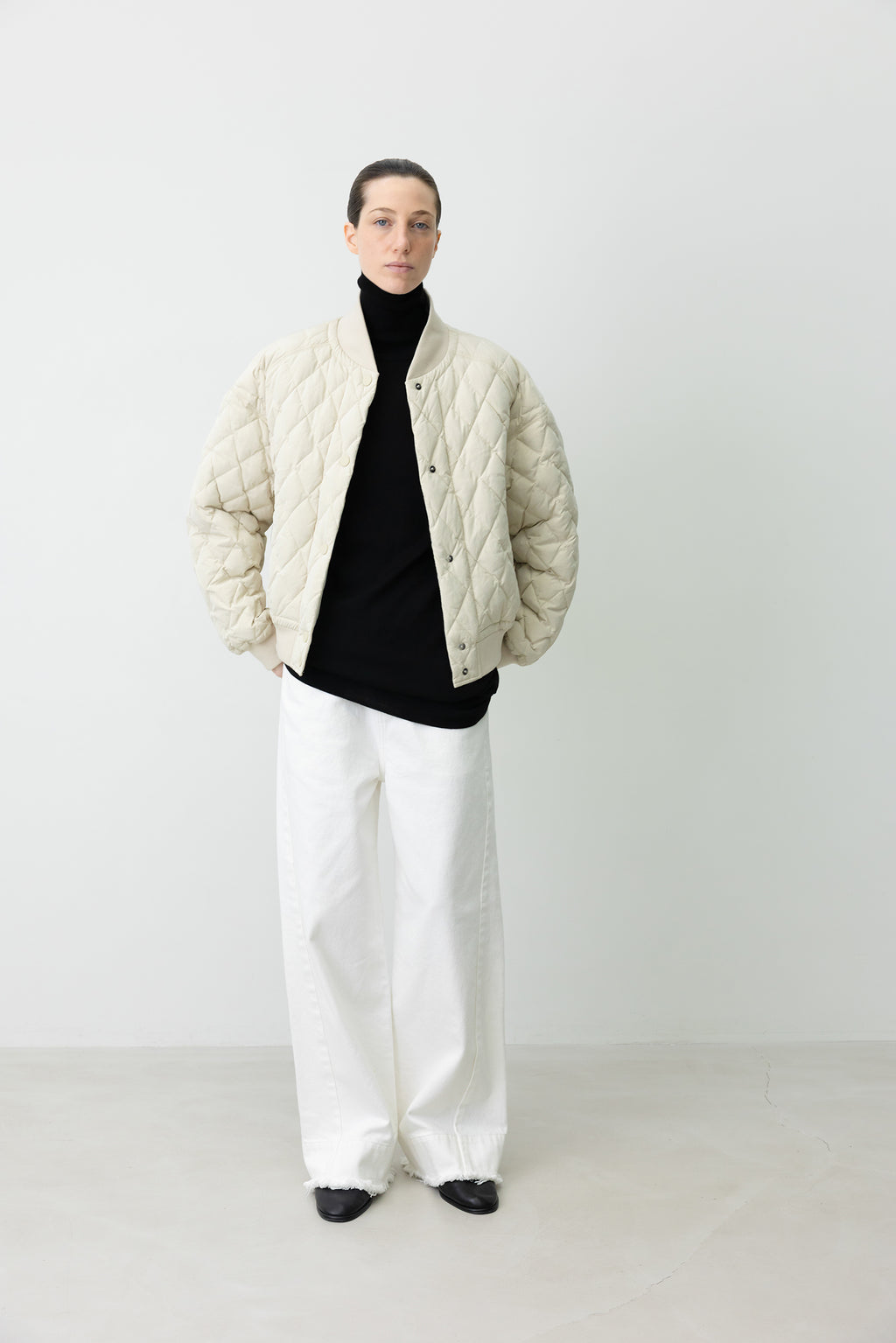Wool Blend Turtleneck Knit Black