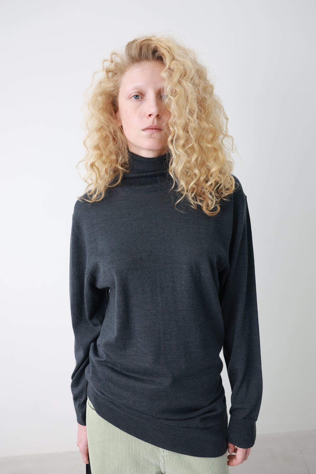 Wool Blend Turtleneck Knit Dark Gray
