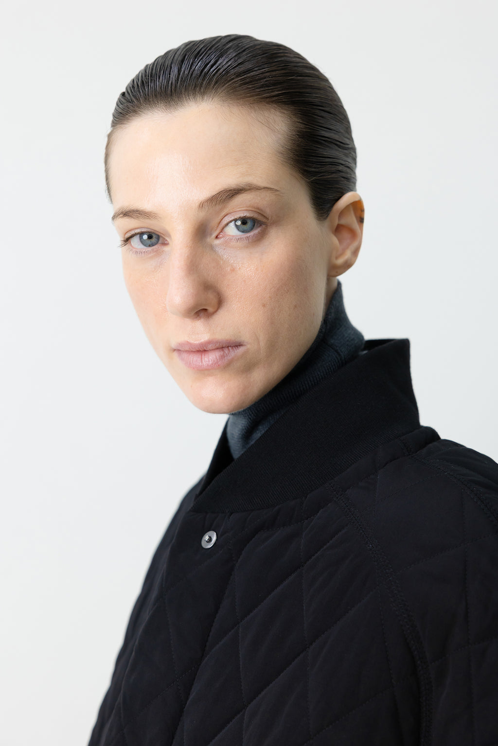 Loft Goose Down Black