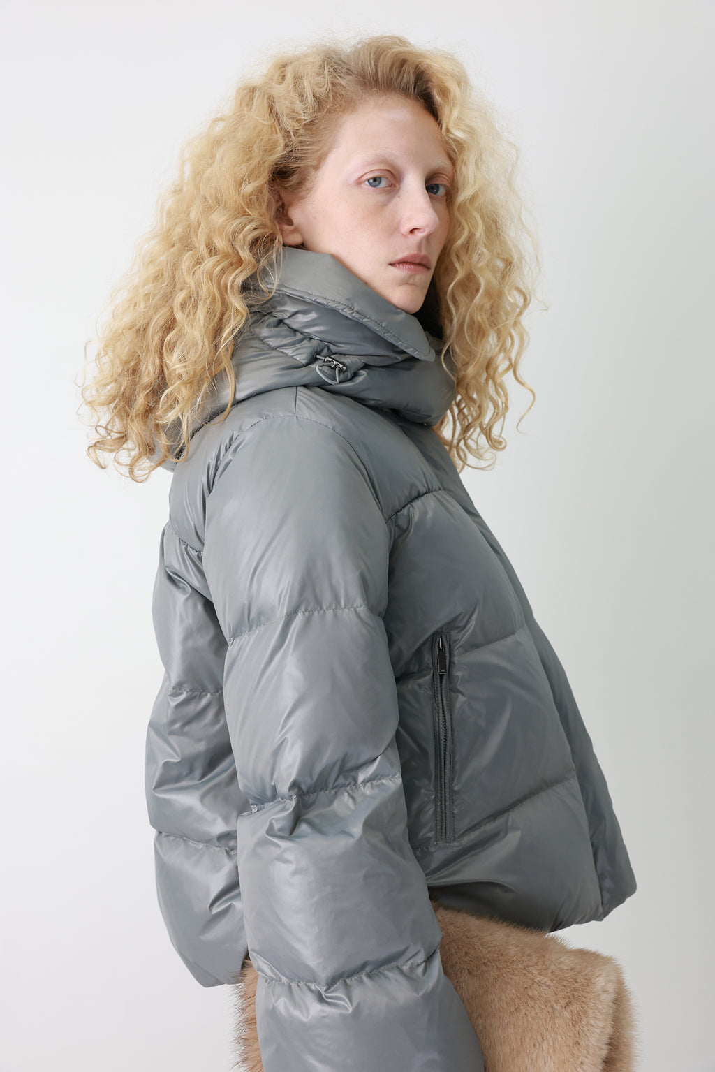 Signature P Goose Down Gray