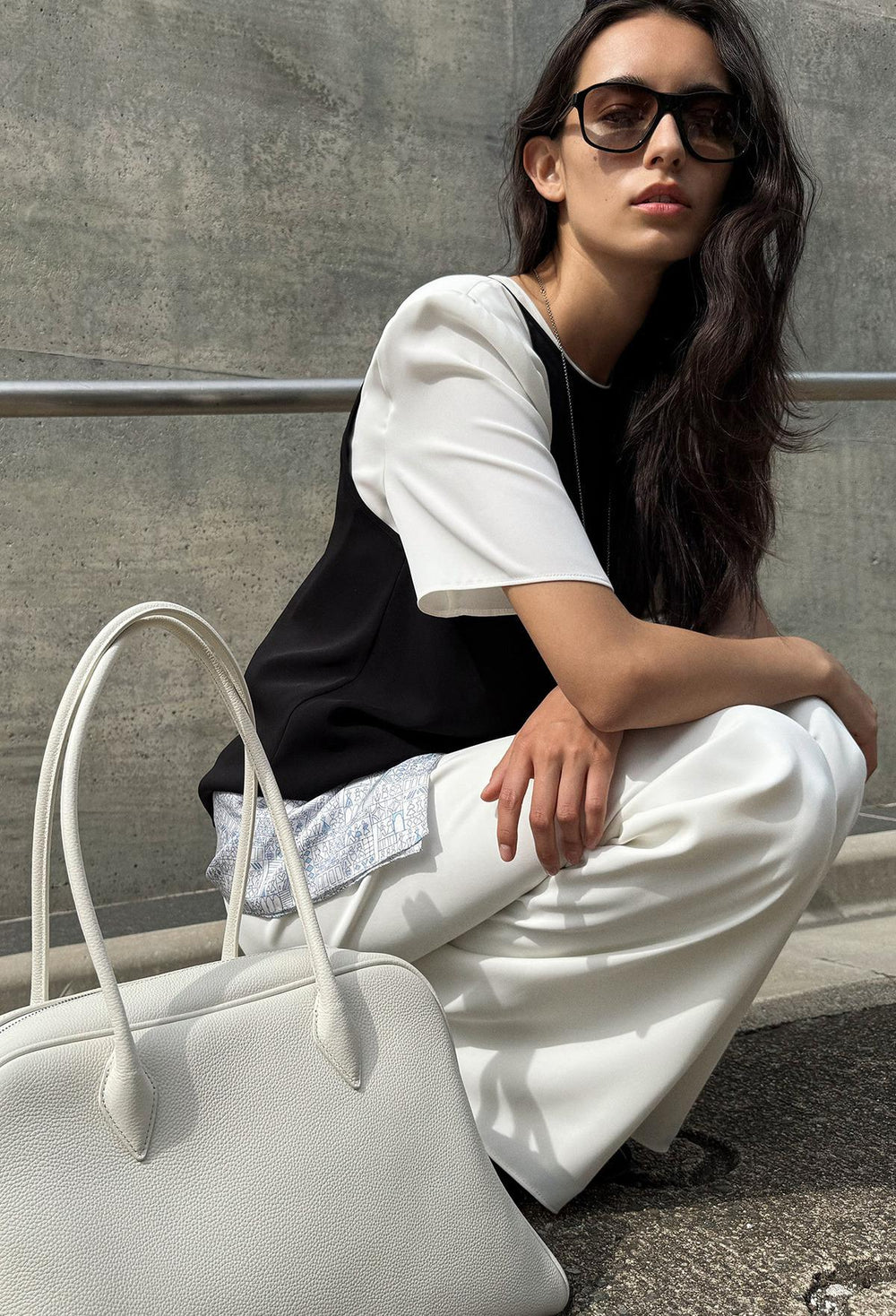 Curvy Bag Large Ivory