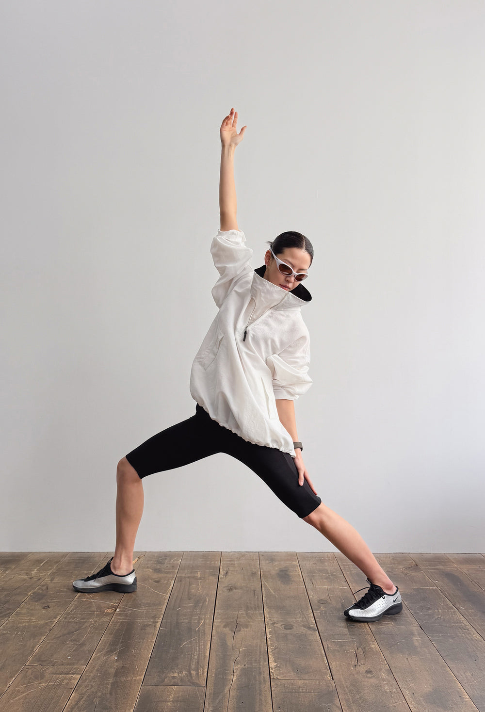 Dual-tone half-zip