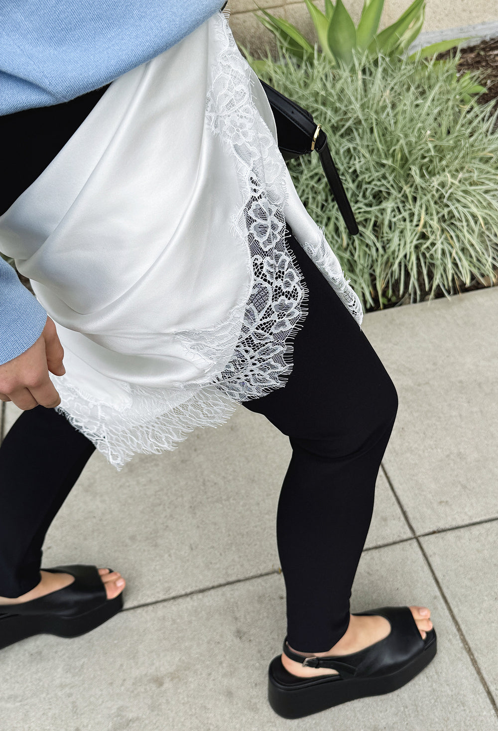 레이스 실크 스카프 화이트