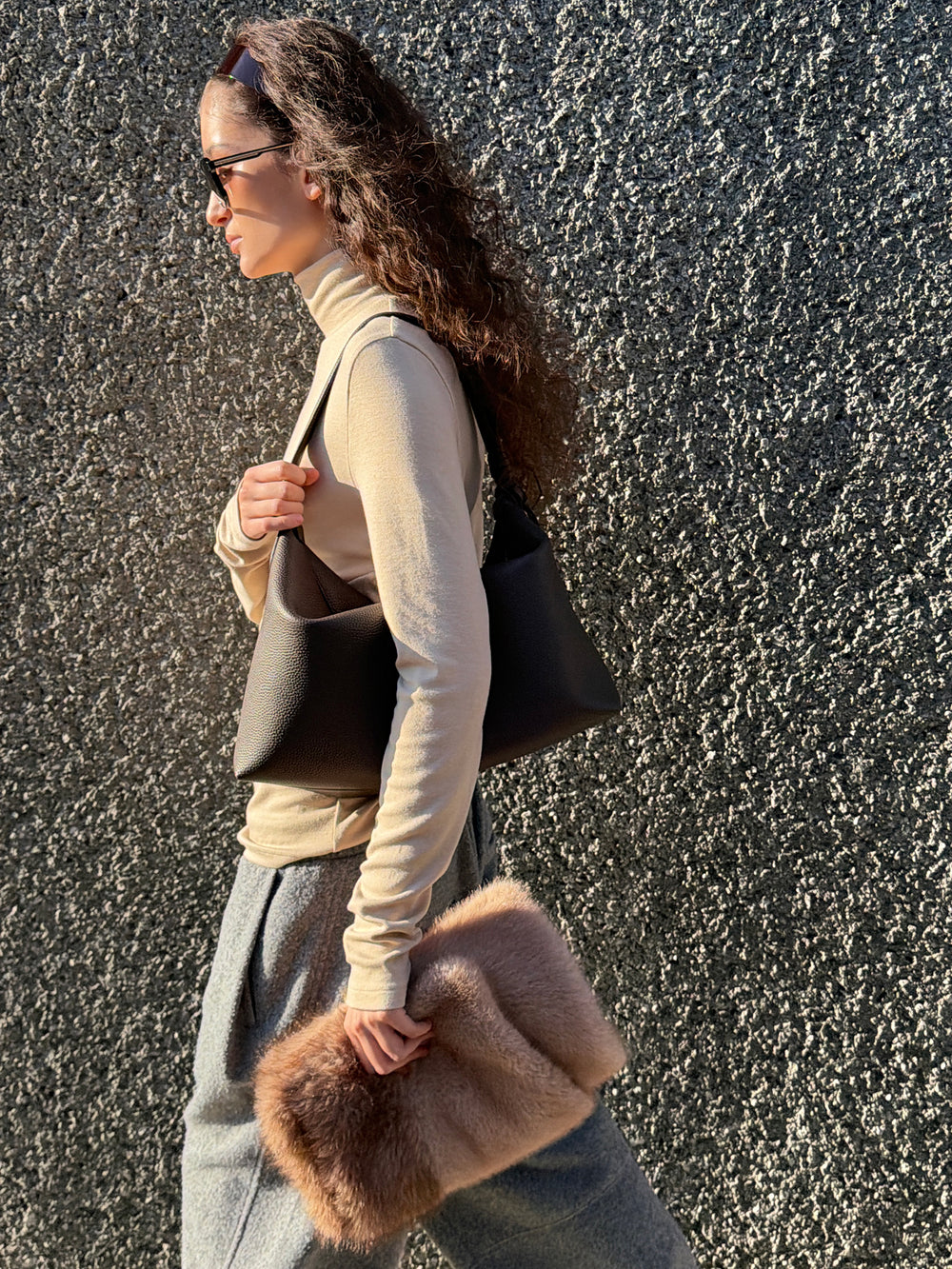Milky Turtleneck T-shirt Beige