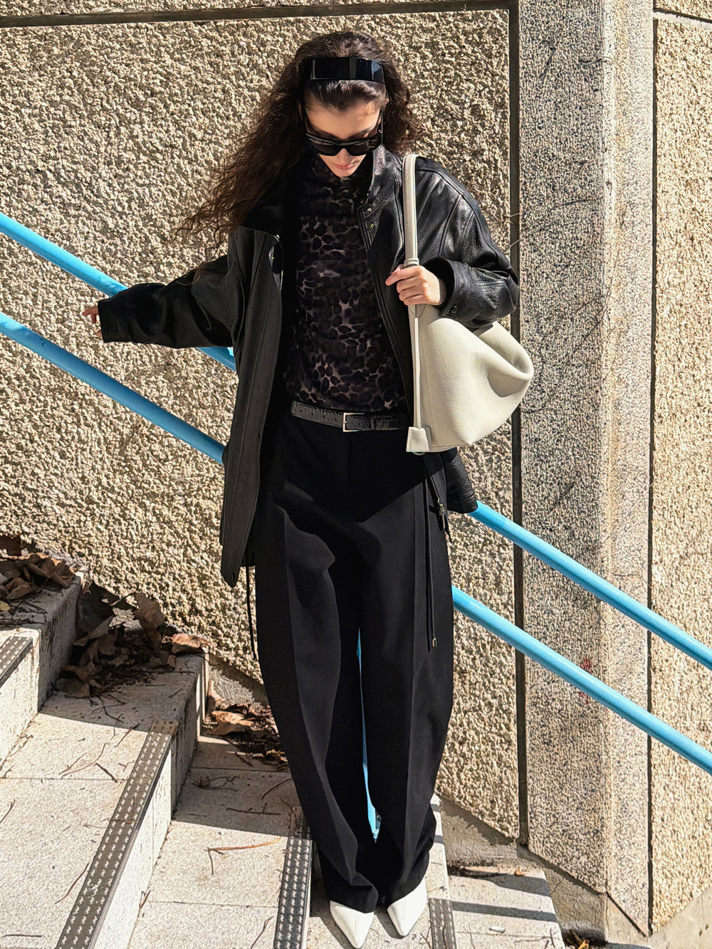 Cotton Volume Tuck Pants Black
