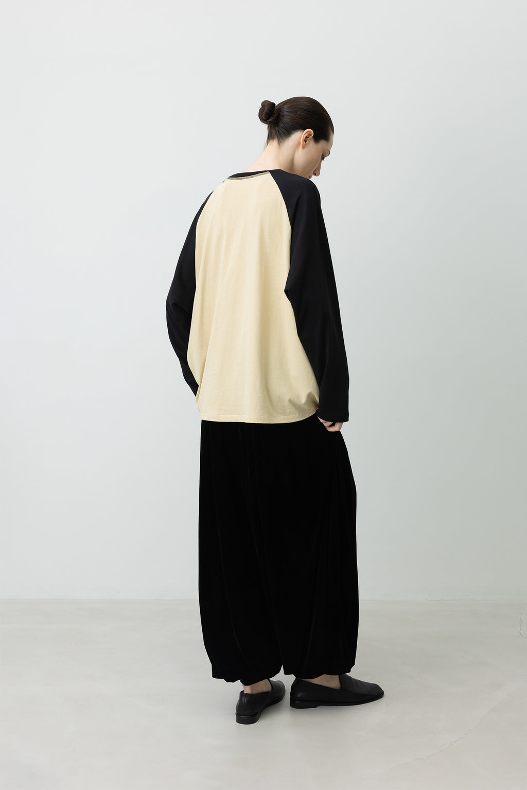 Velvet Parachute Pants Black