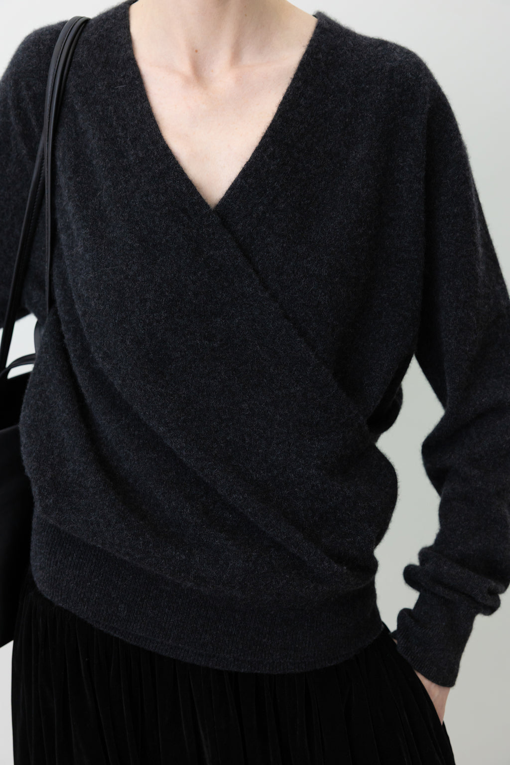 Cashmere 100 Wrap Knit Charcoal