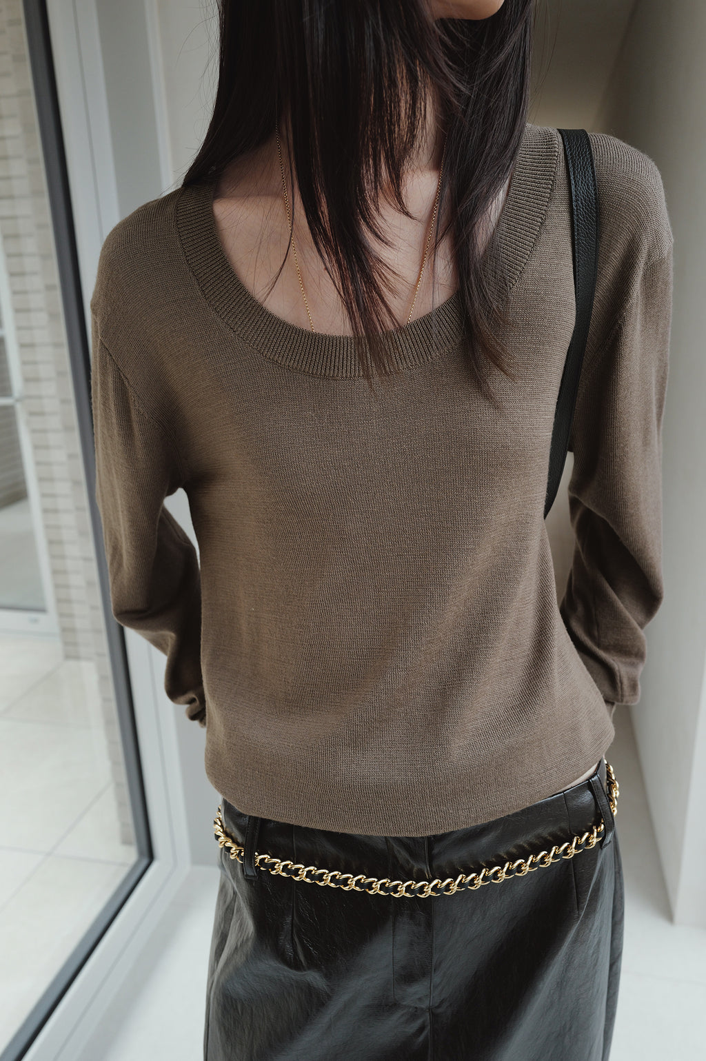 Washable 100% Wool U-Neck Pullover Taupe